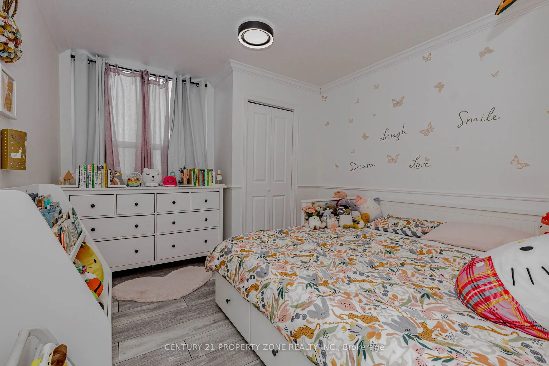 180 Markham Road #1701