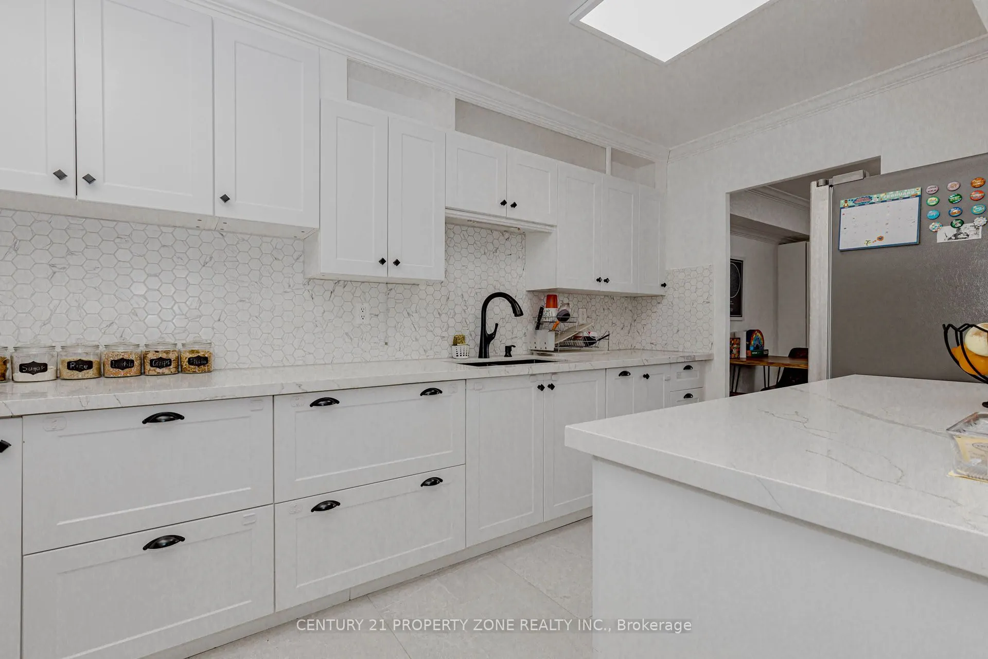 180 Markham Road #1701