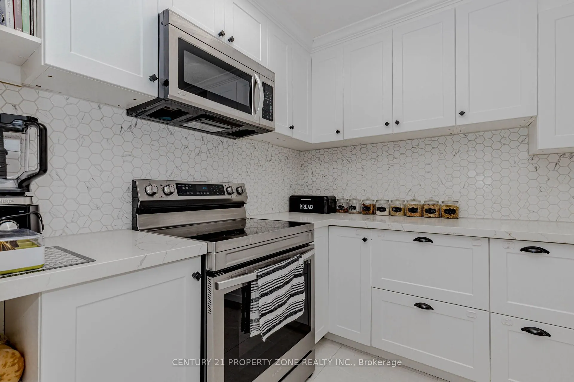 180 Markham Road #1701