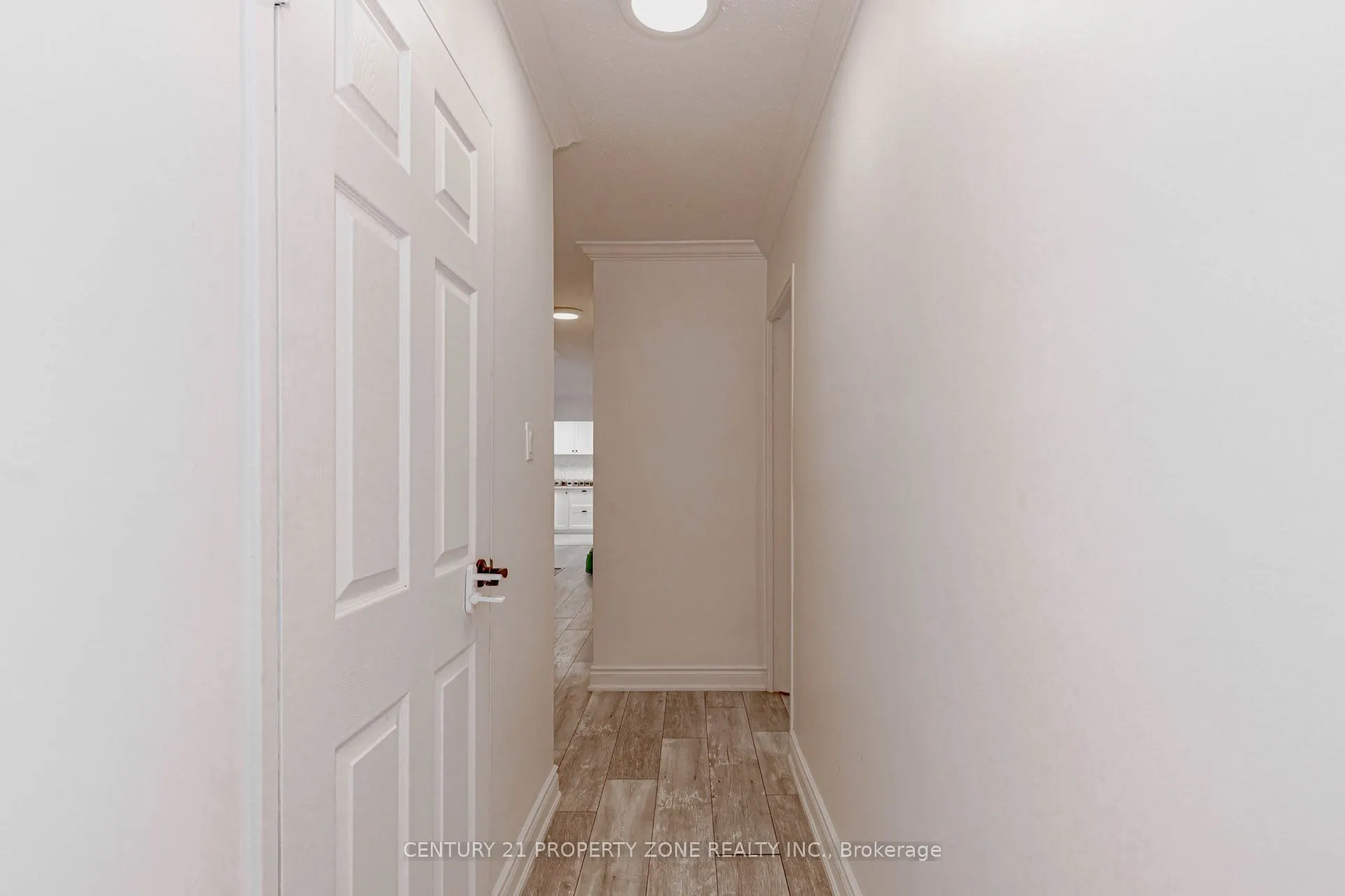 180 Markham Road #1701