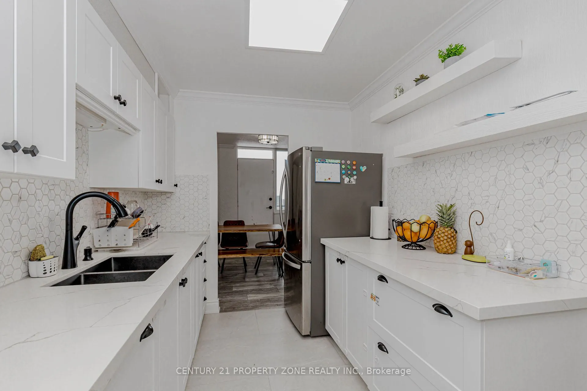 180 Markham Road #1701