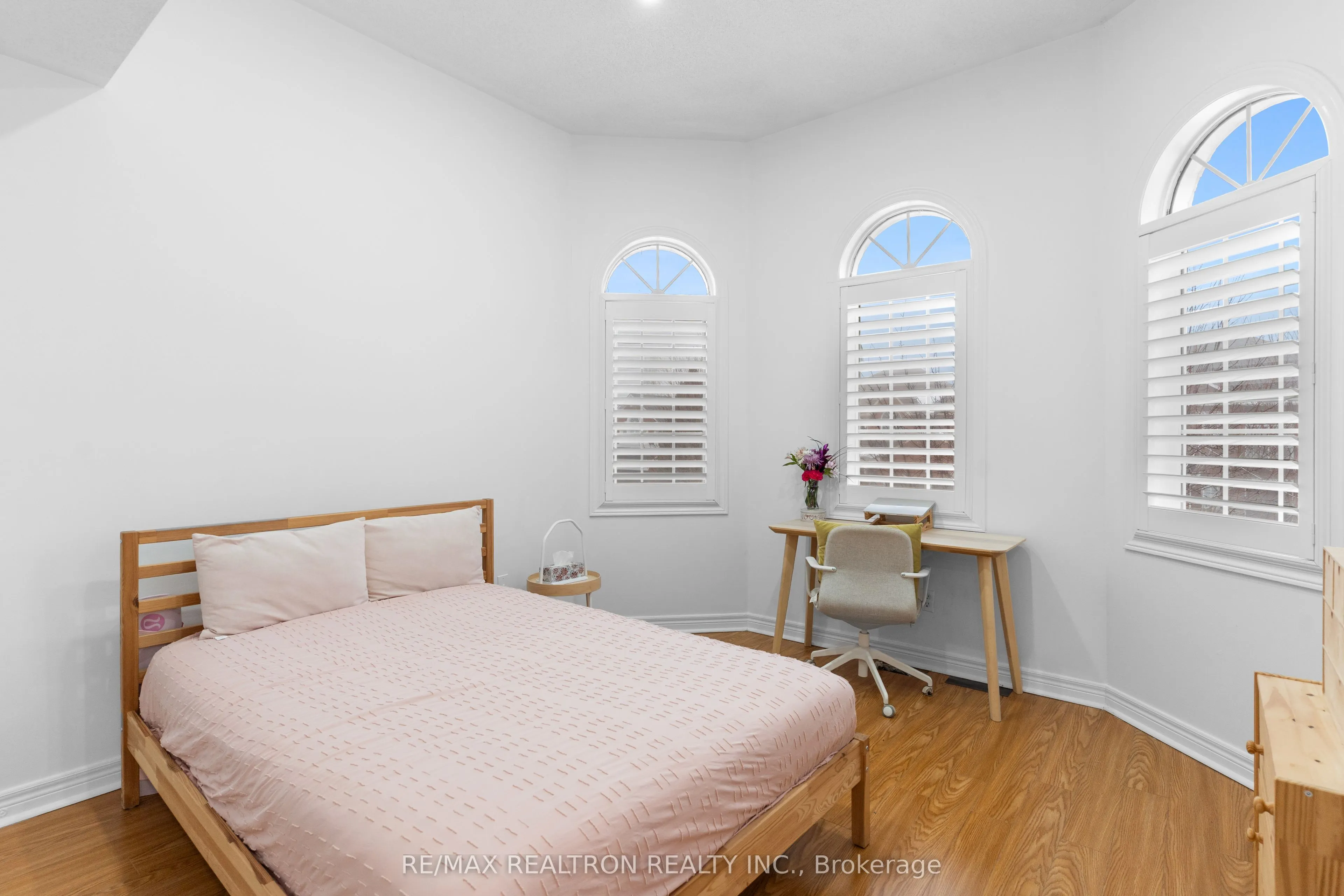 13 Freeston Crescent