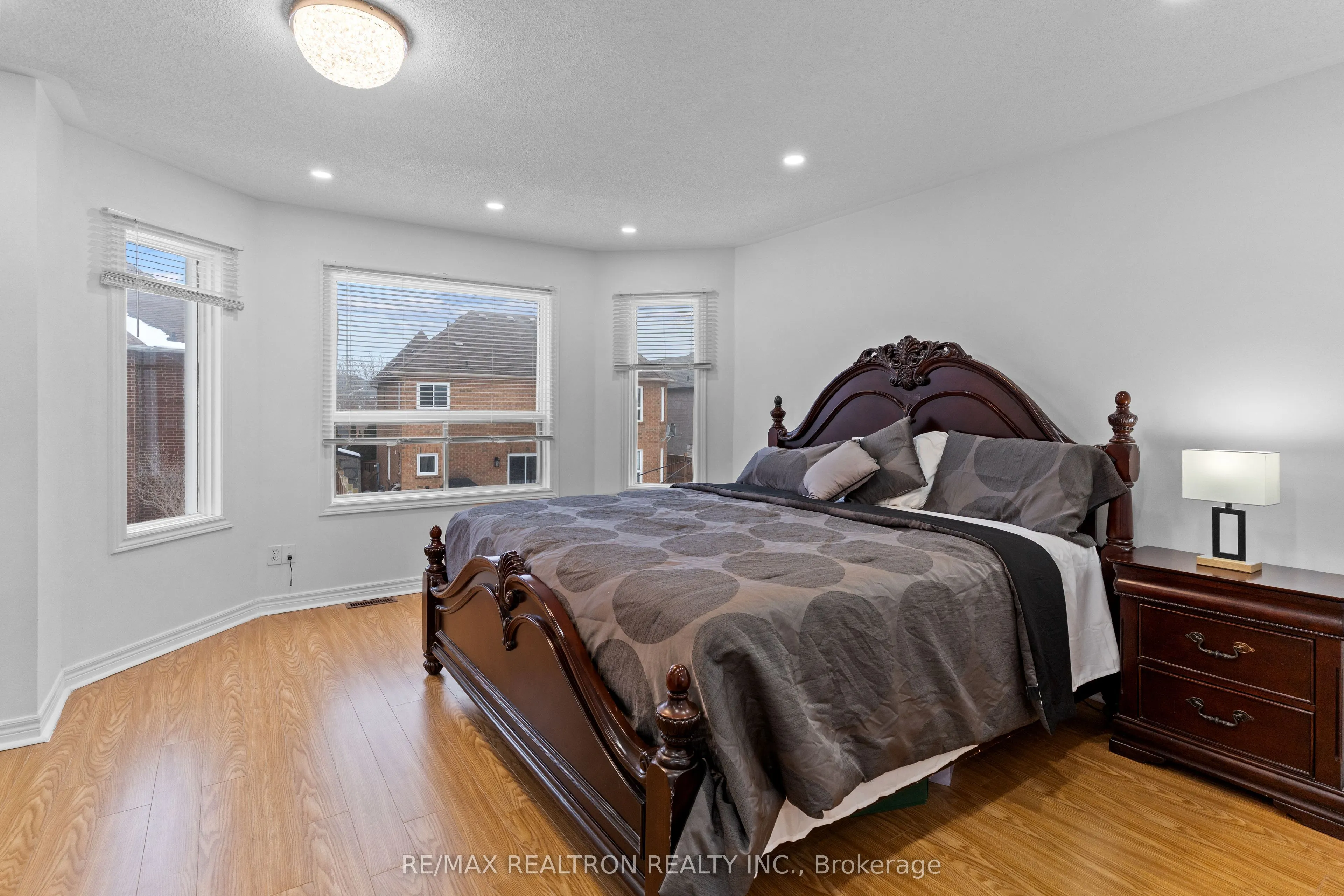 13 Freeston Crescent
