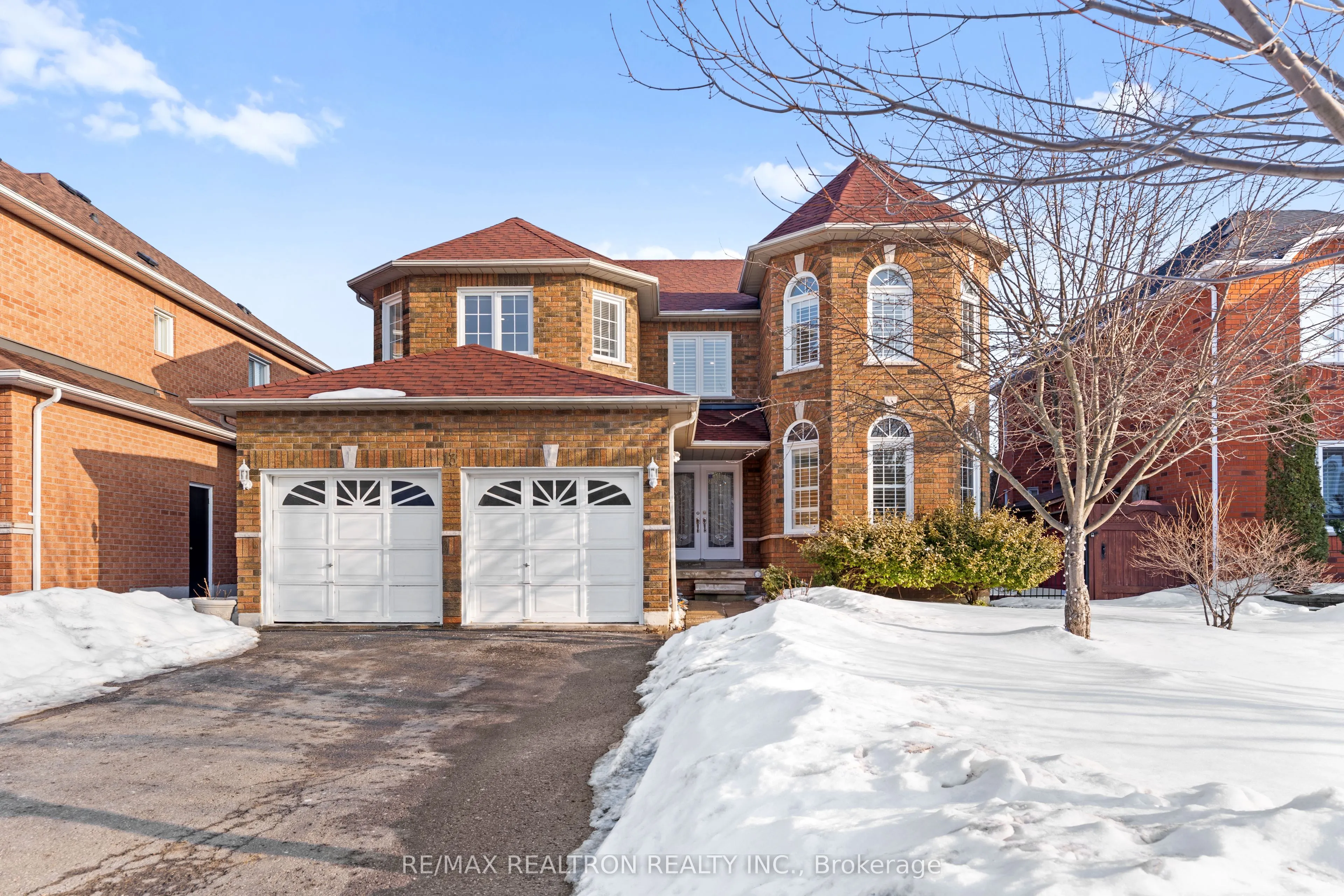 13 Freeston Crescent