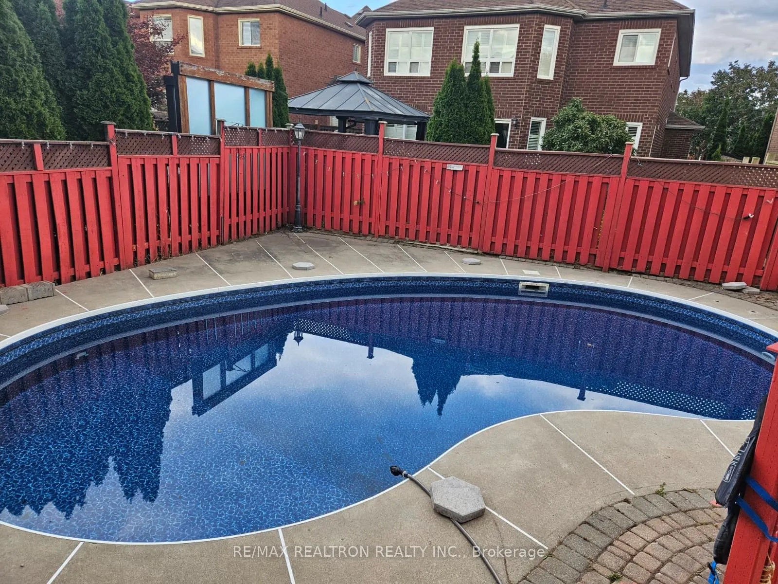 13 Freeston Crescent