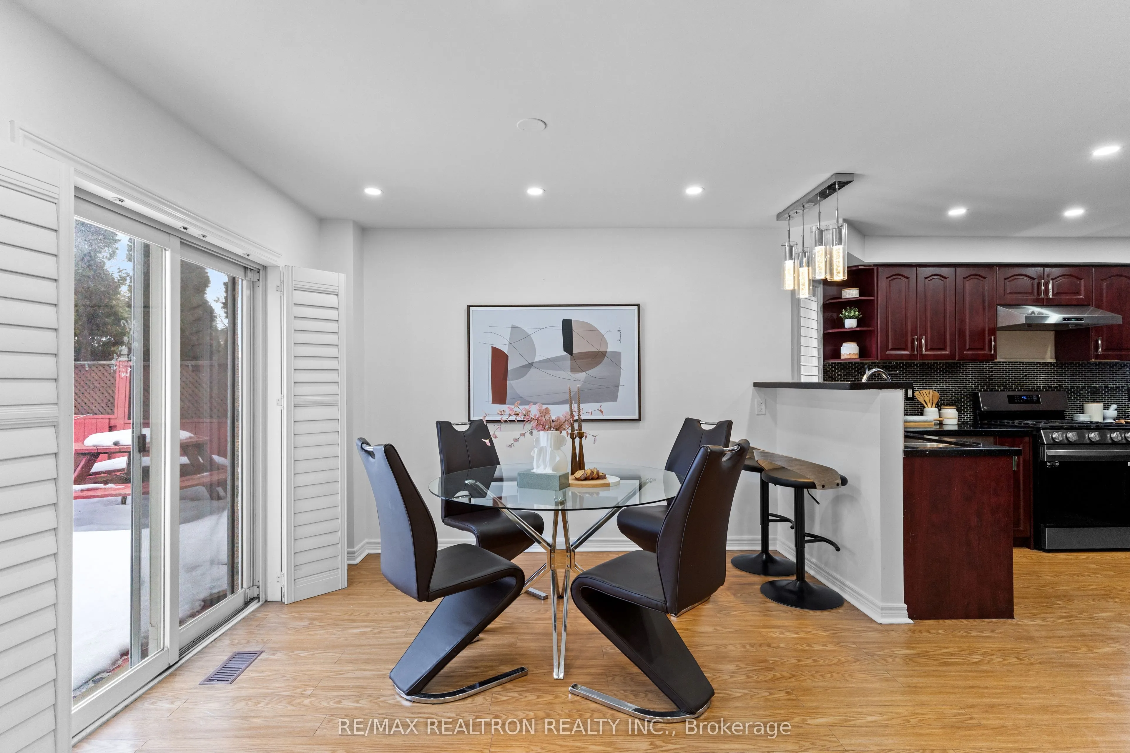 13 Freeston Crescent