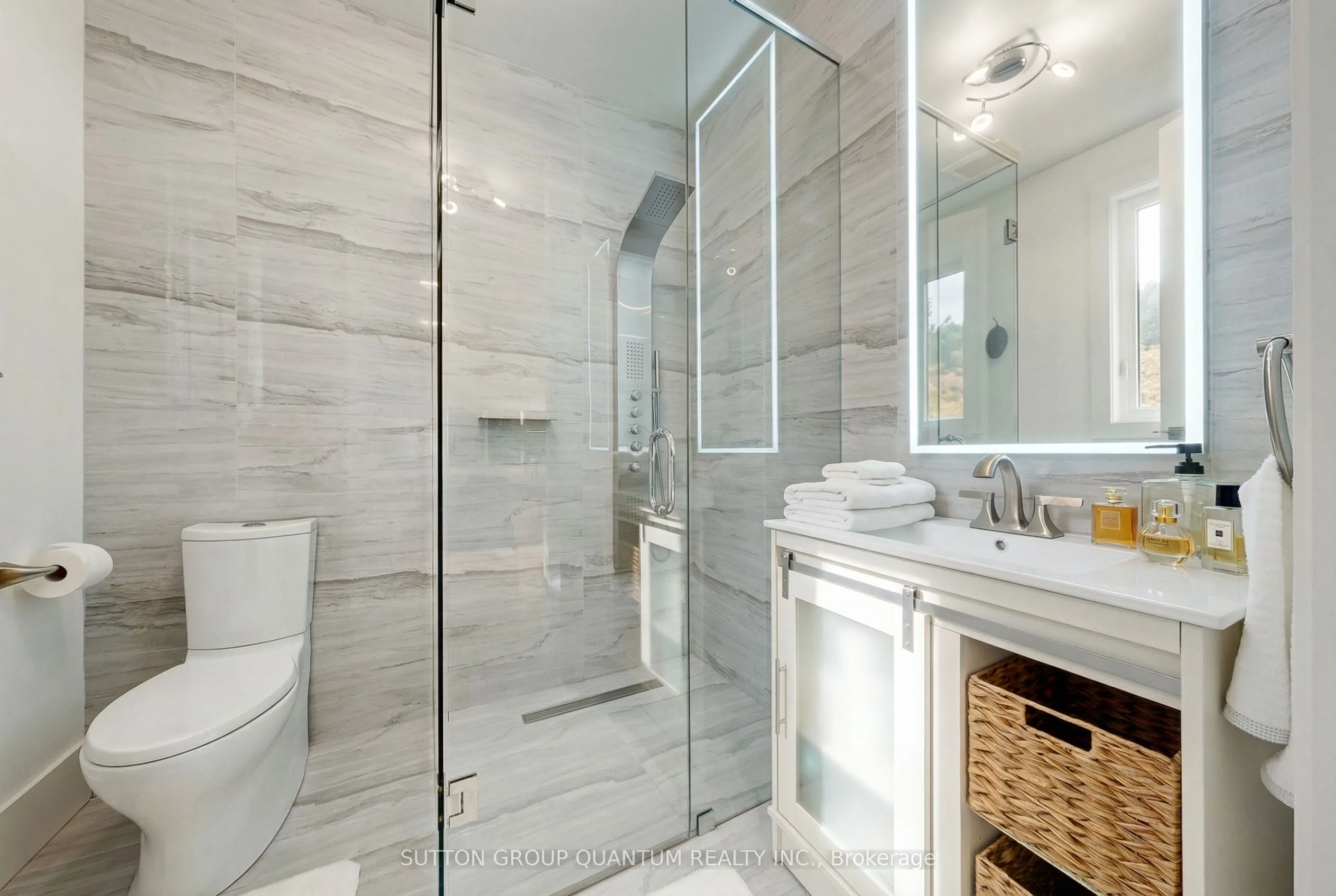 700 Hillcrest Road
