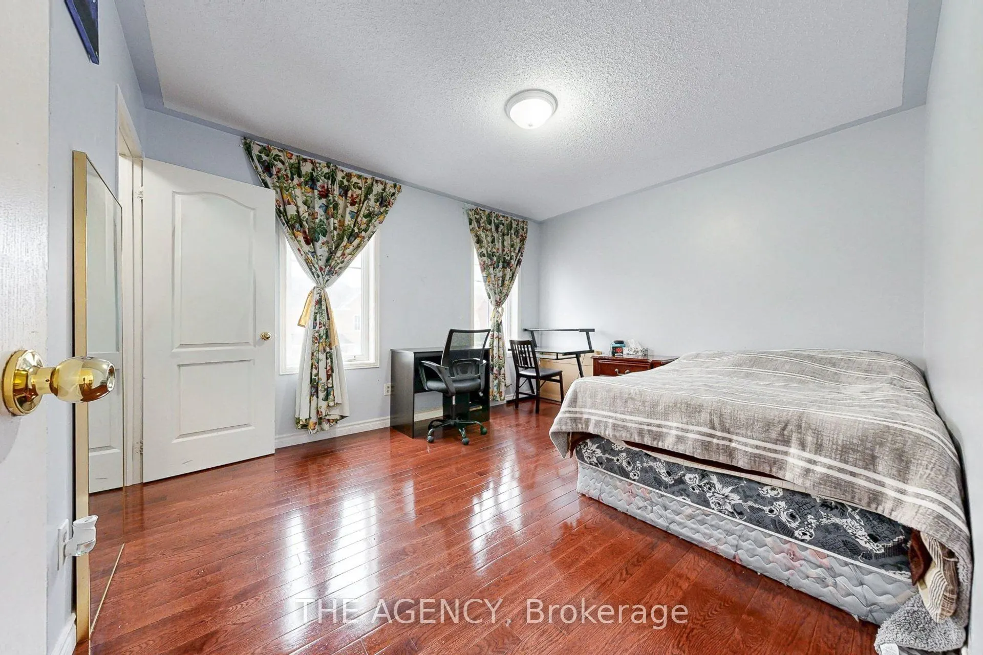 31 Seward Crescent