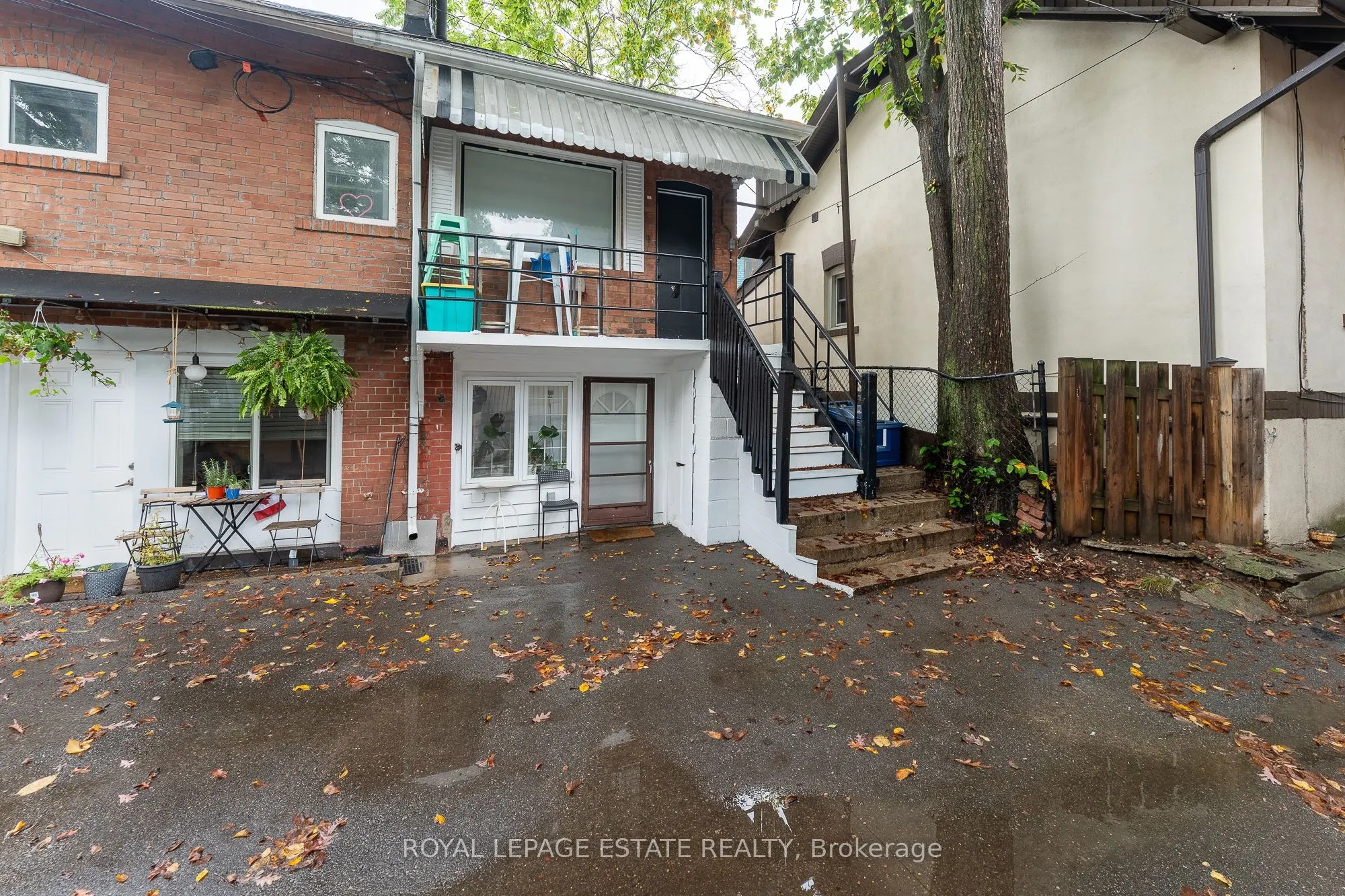1007 Kingston Road