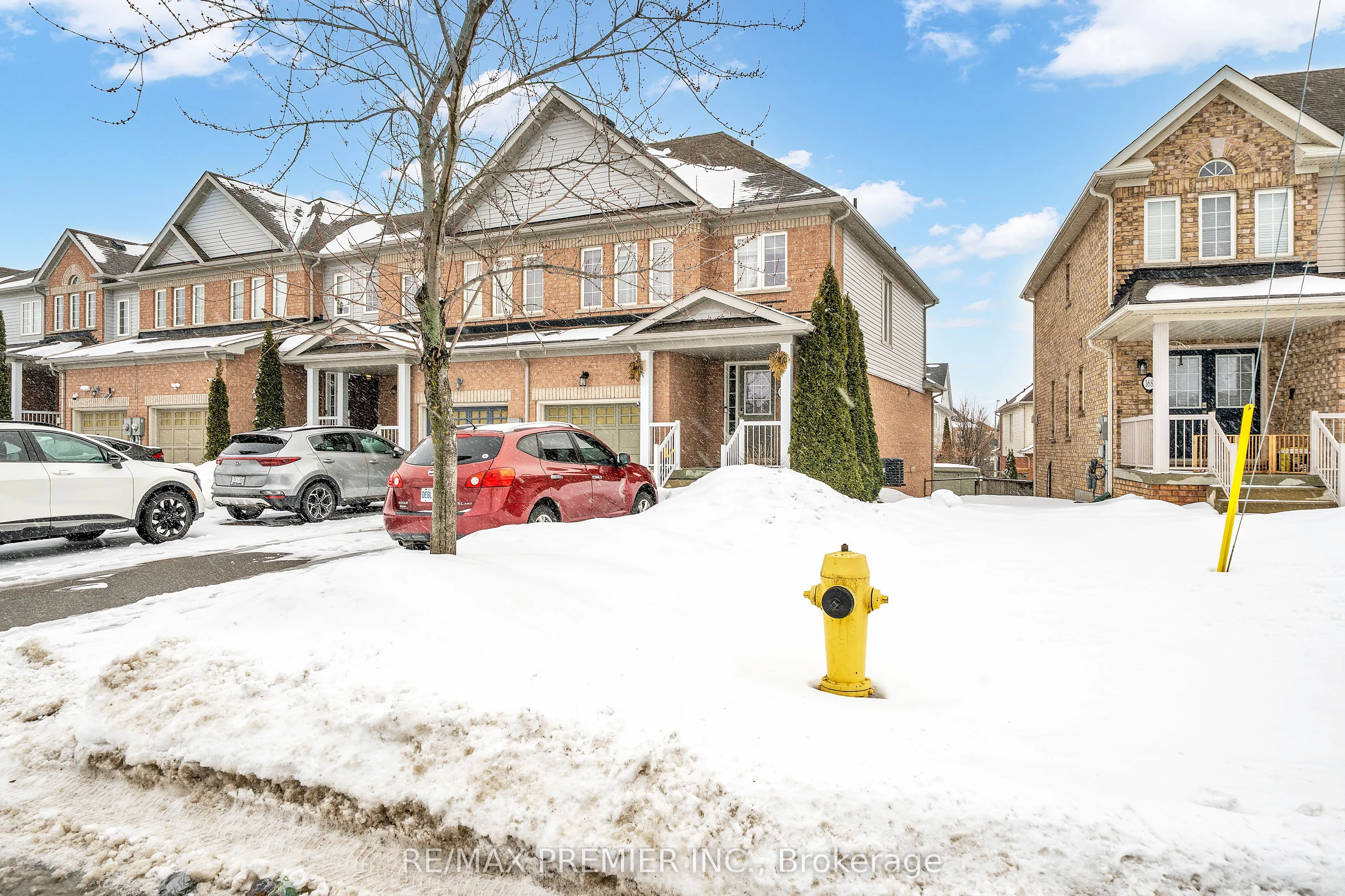 164 Dewell Crescent
