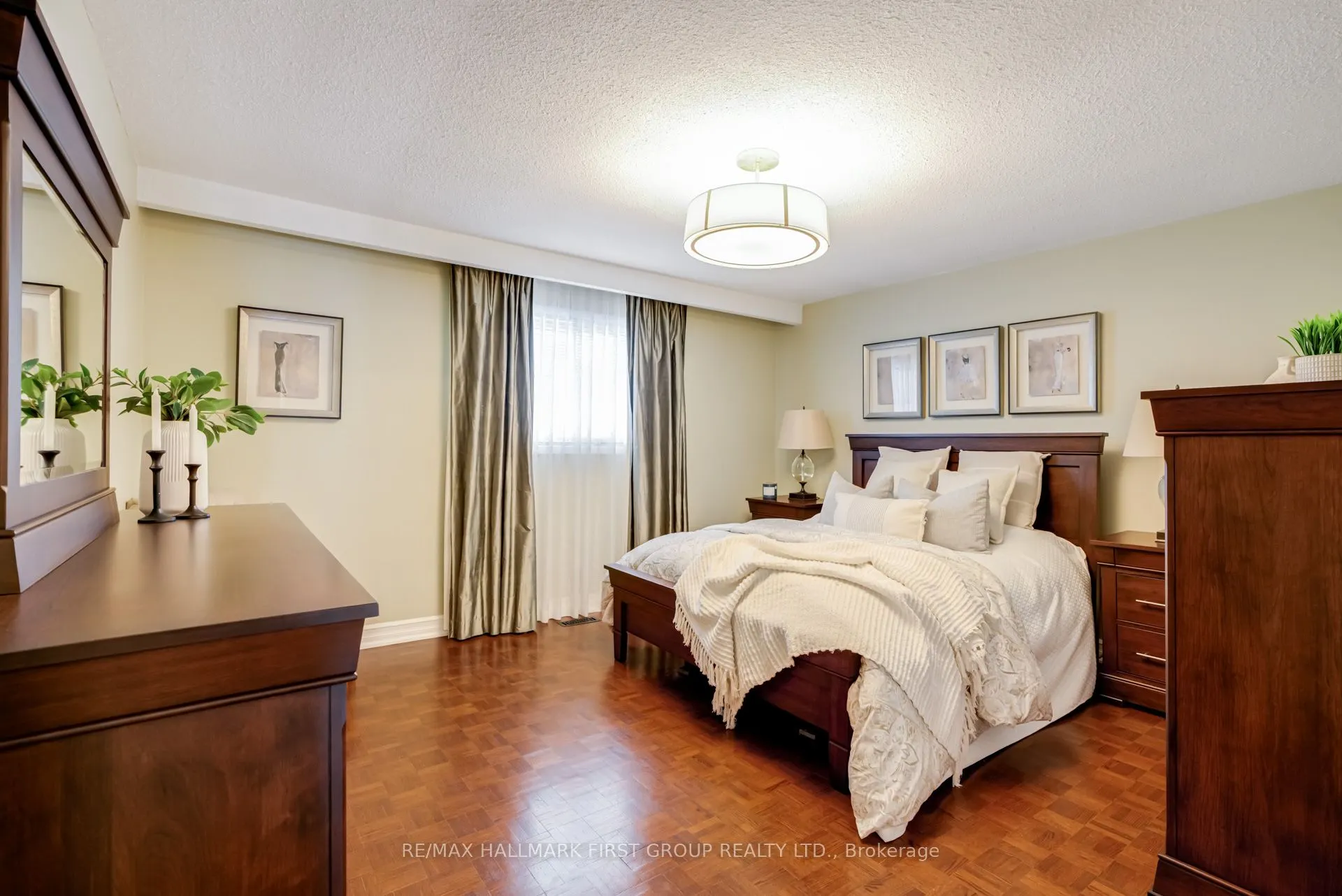 520 Mcleod Crescent
