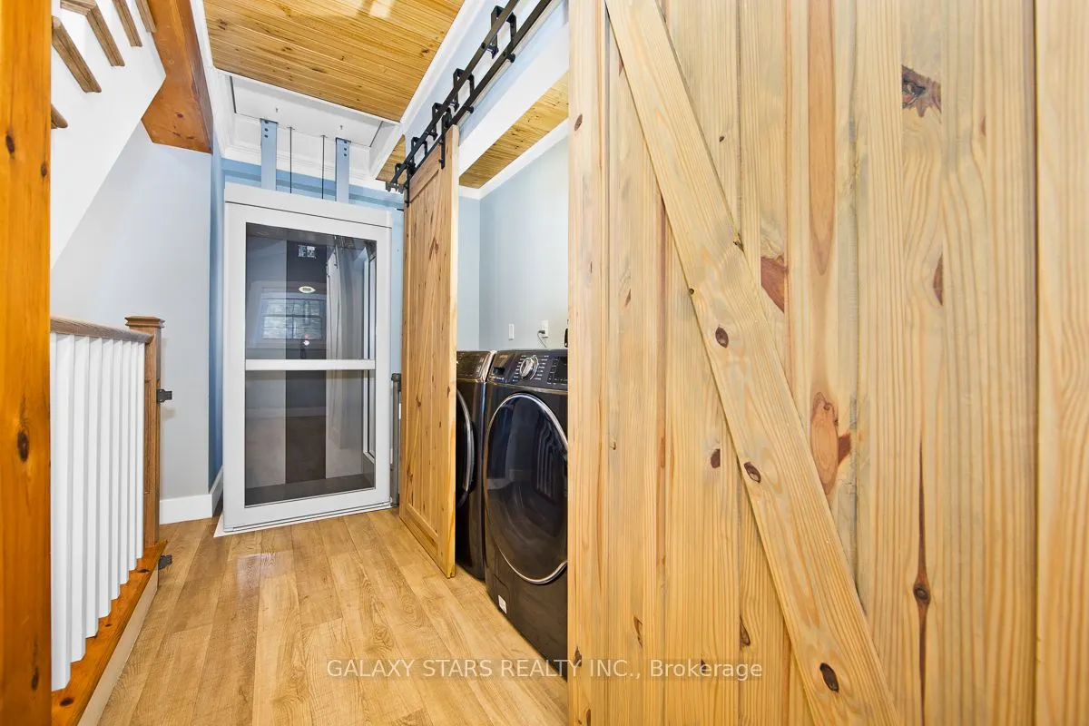 5436 Old Brock Road