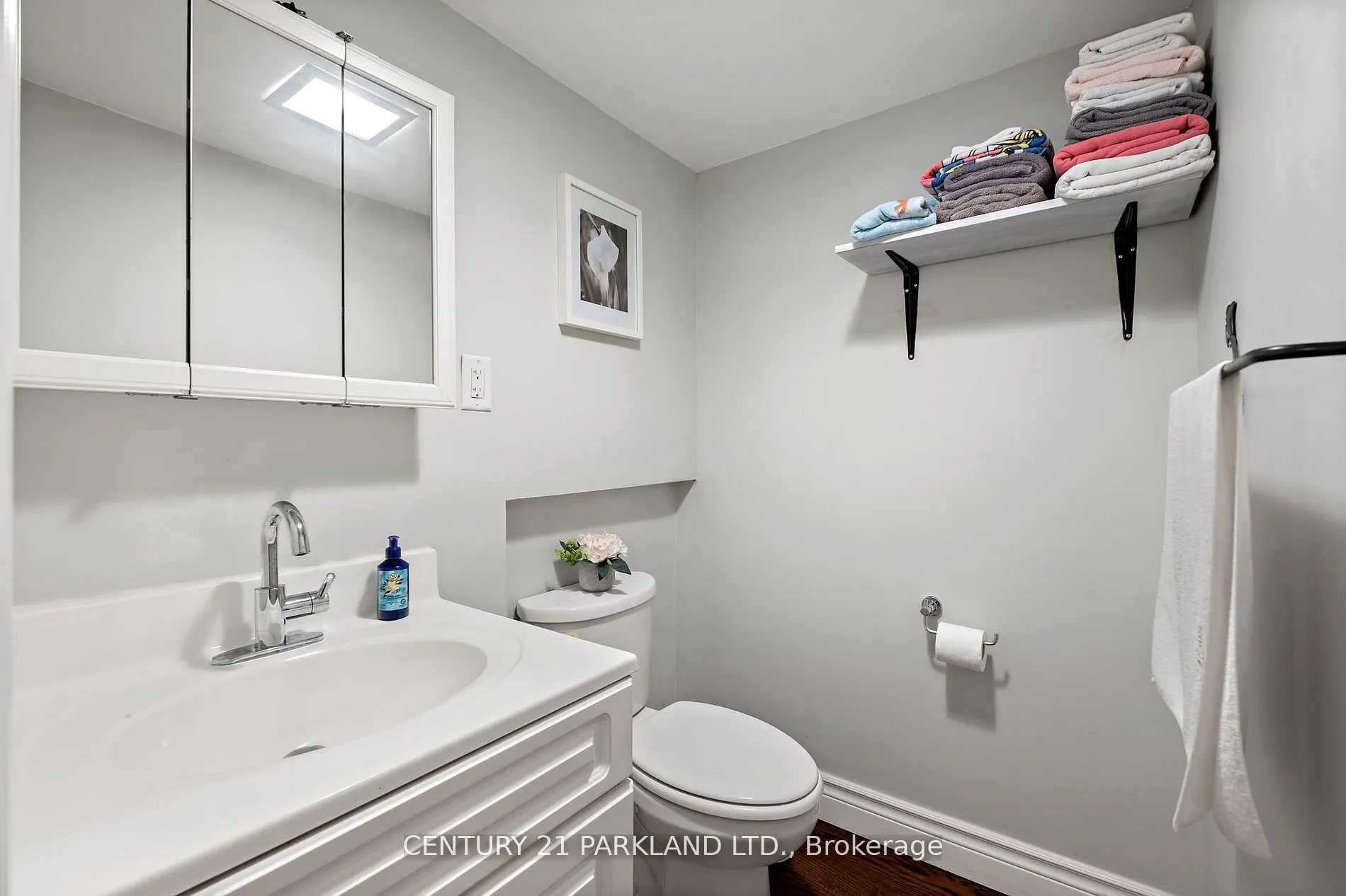 87 Bonacres Avenue