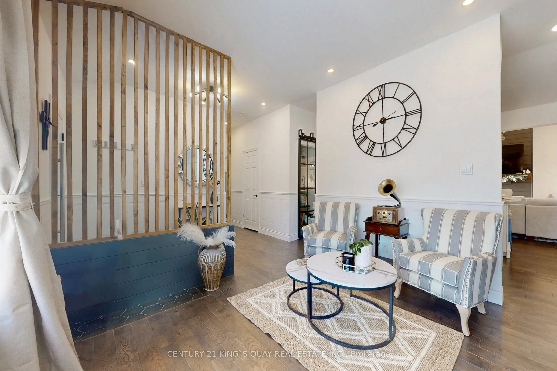 618 Sunset Boulevard