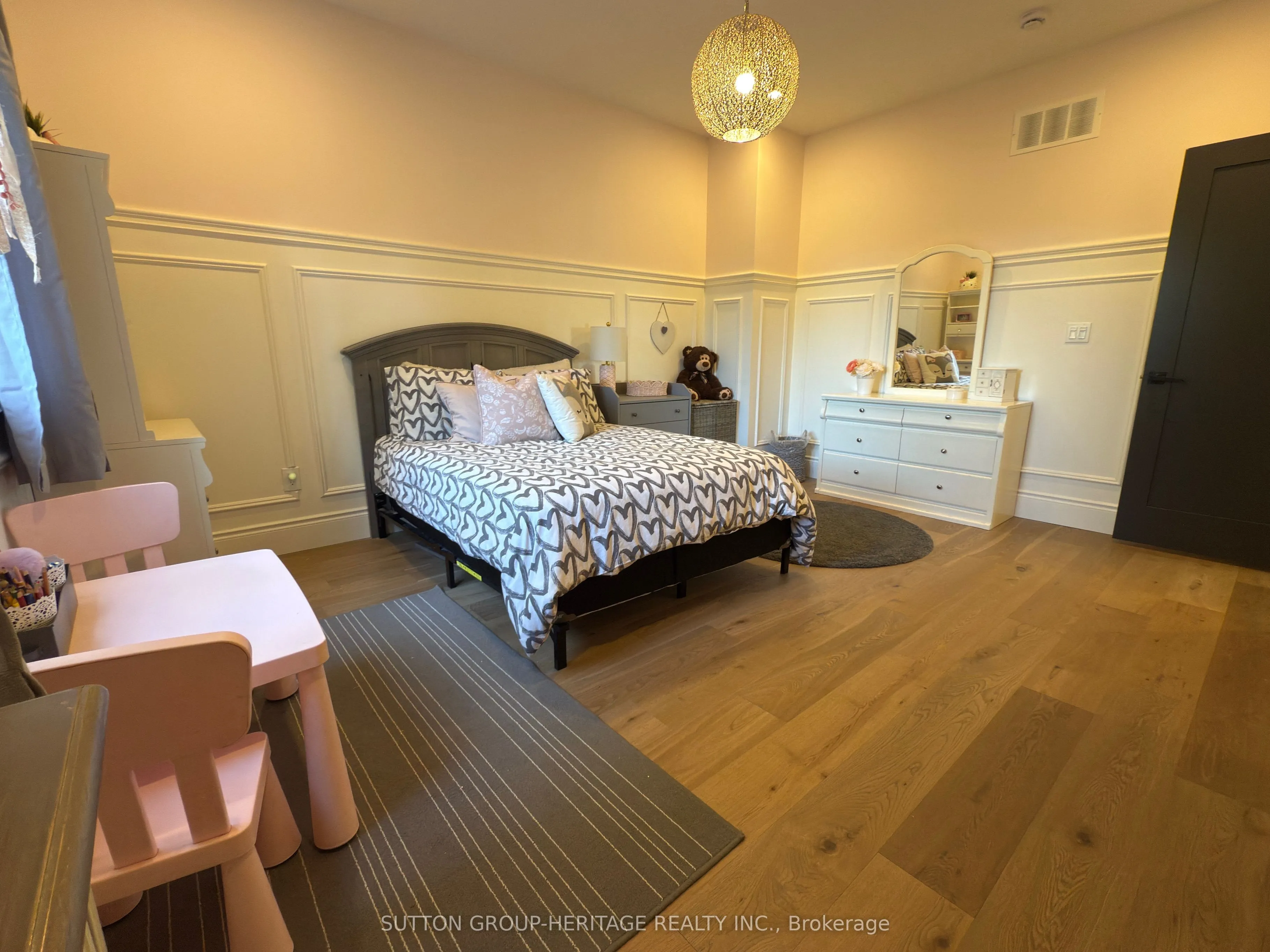 16 Coulcliff Boulevard