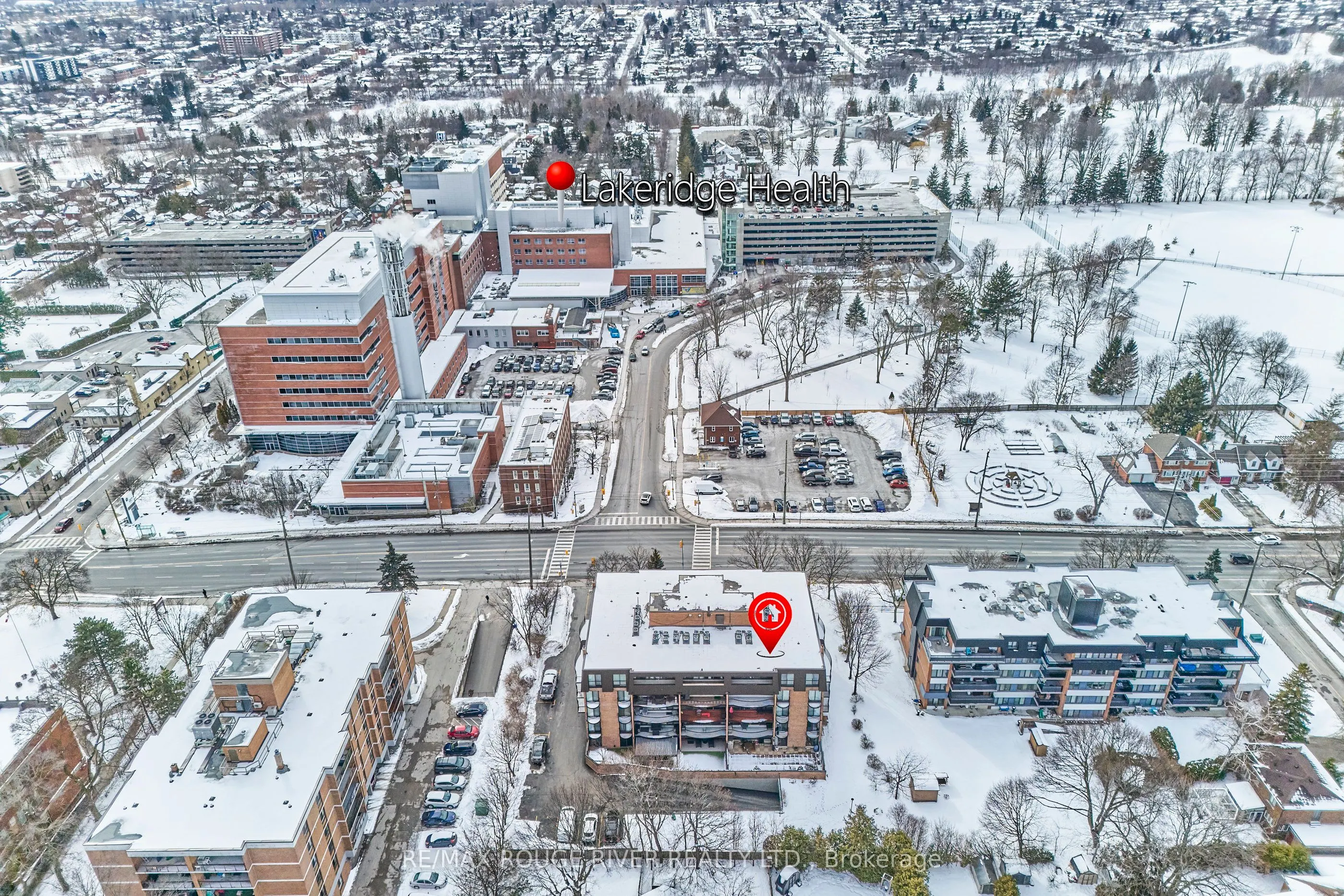 337 Simcoe Street #401