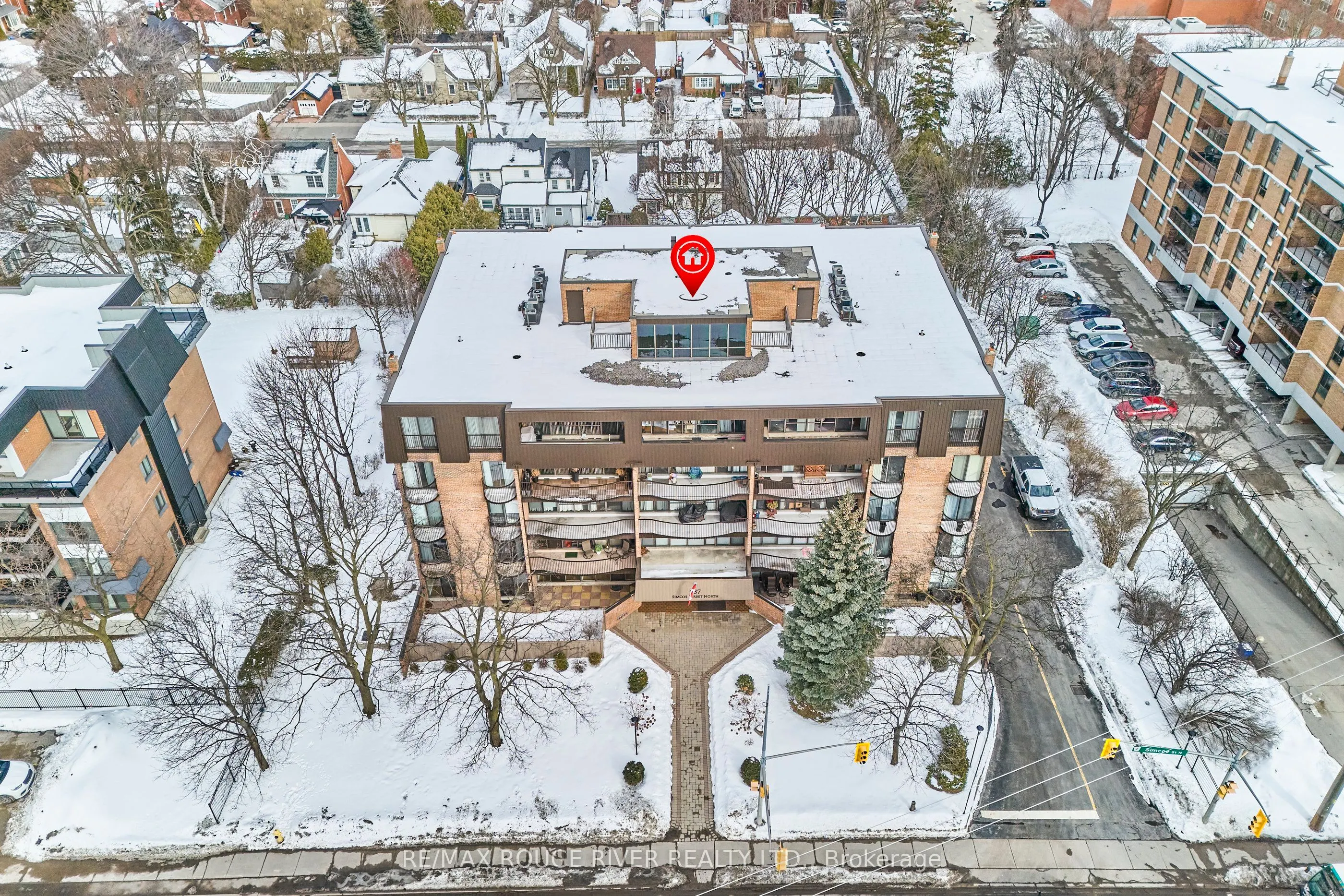 337 Simcoe Street #401