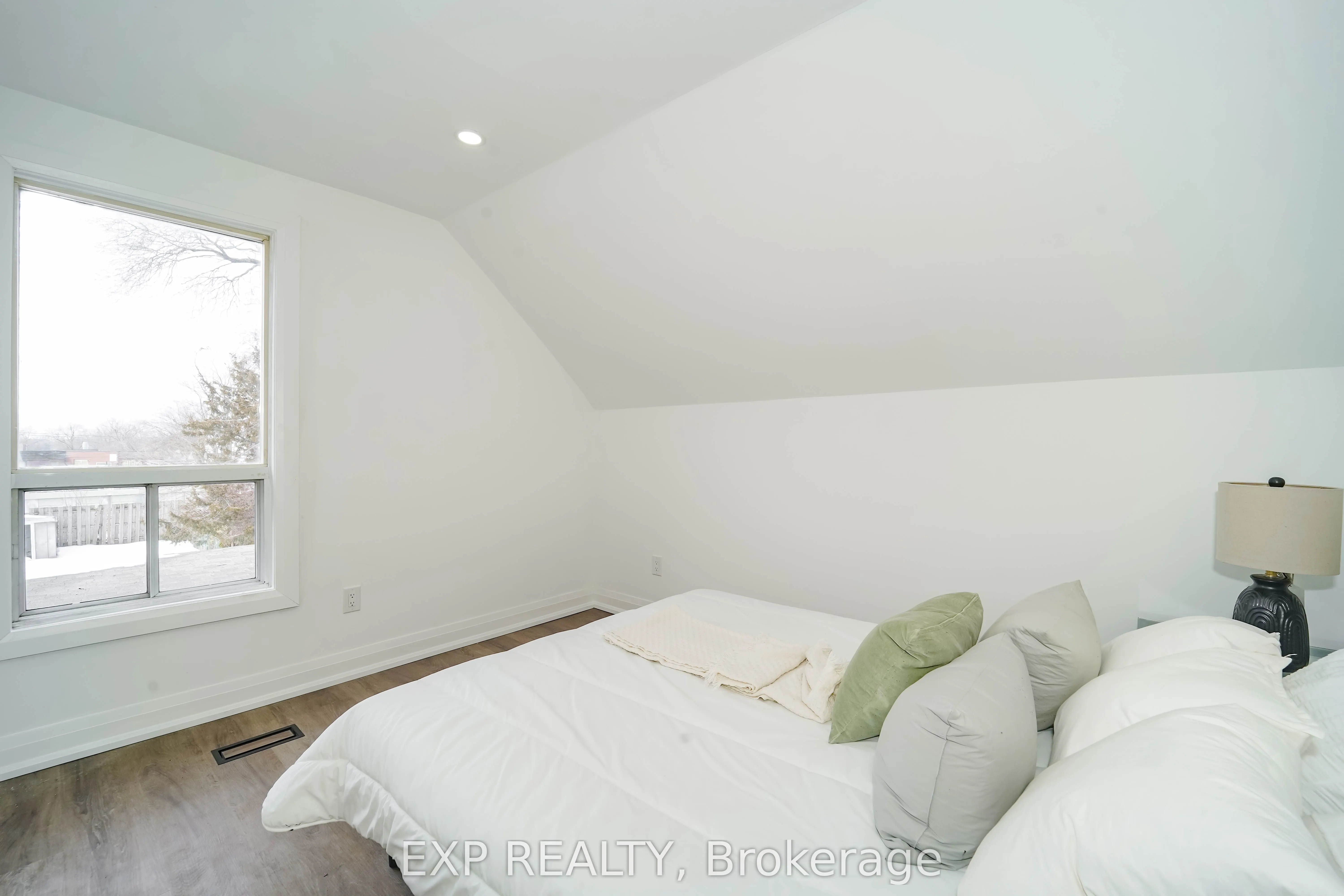 224 Aylesworth Avenue
