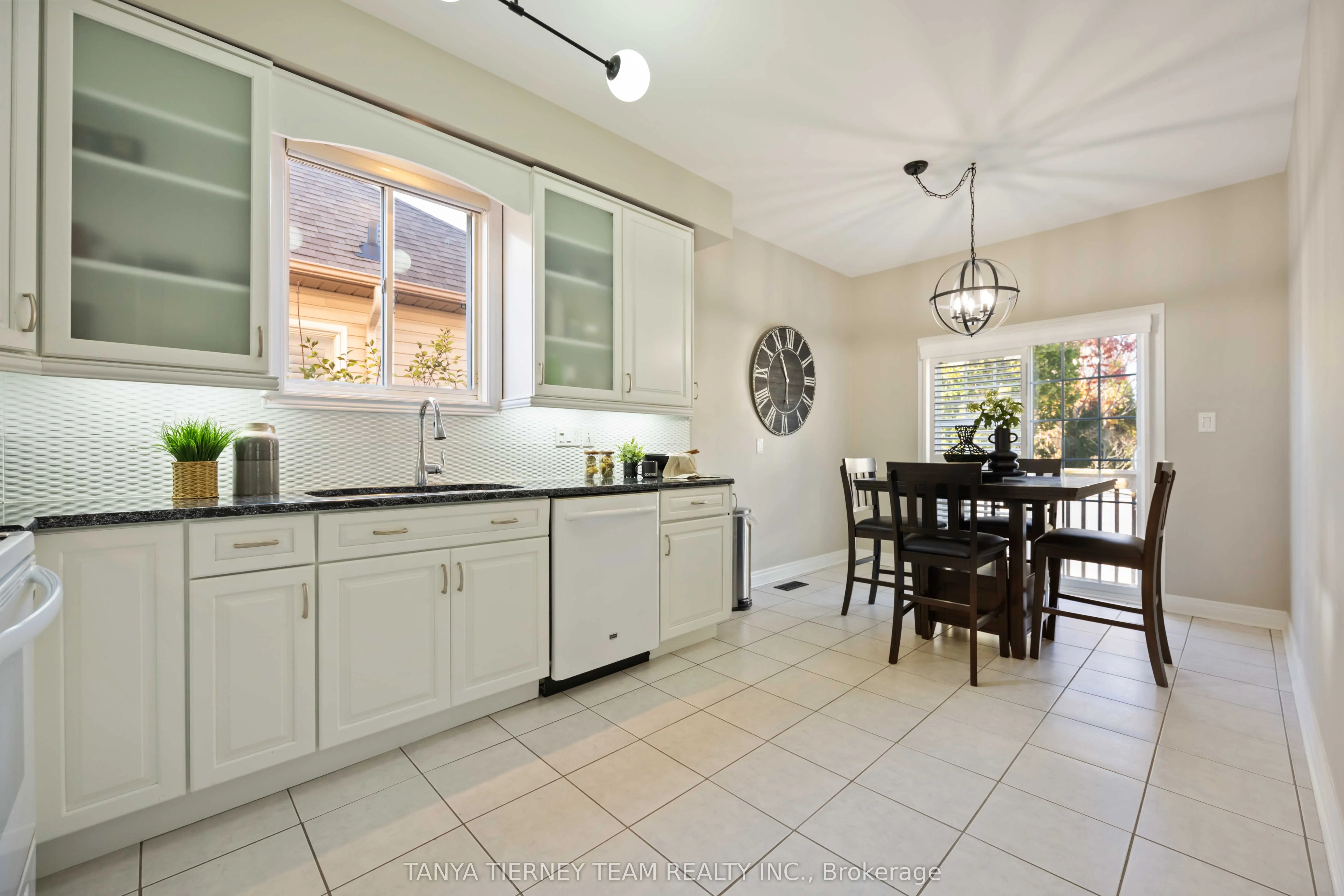 16 Cody Avenue