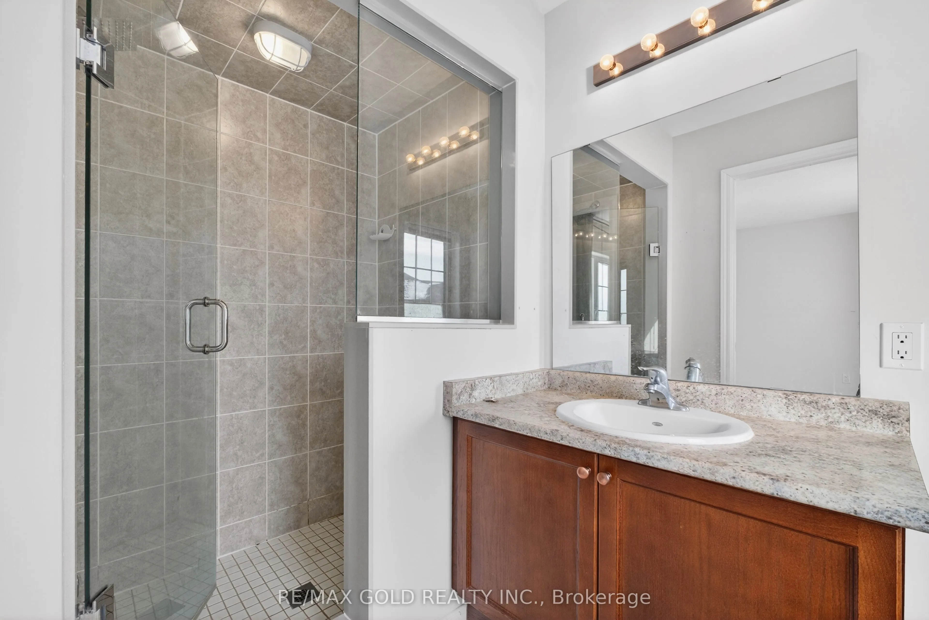 846 Atwater Path