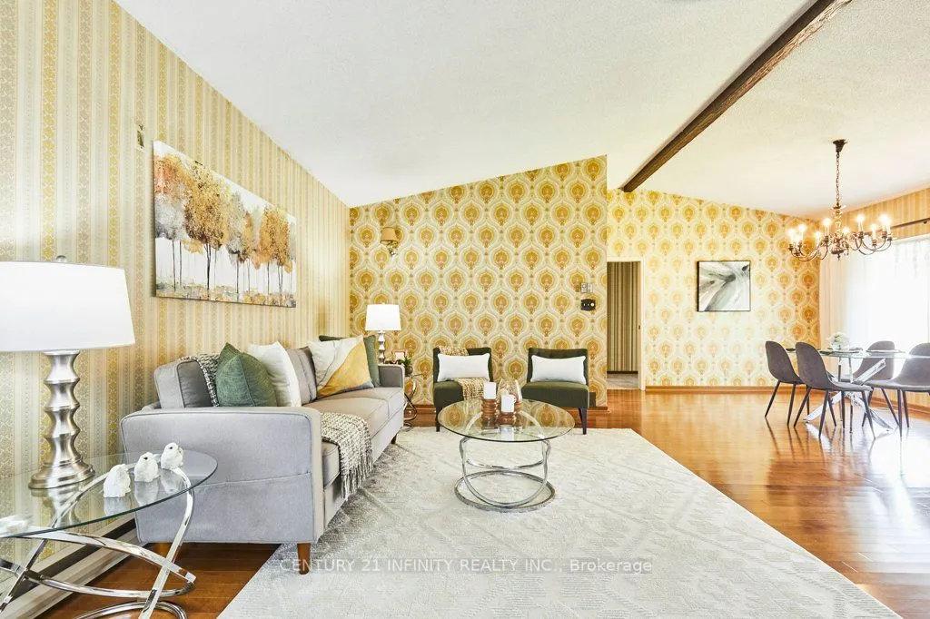 1 Goodland Gate