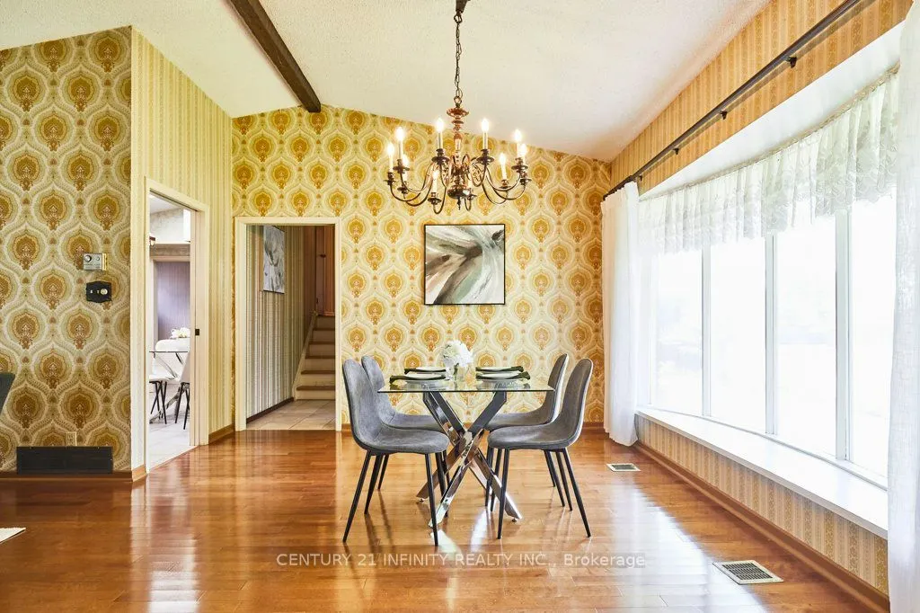 1 Goodland Gate