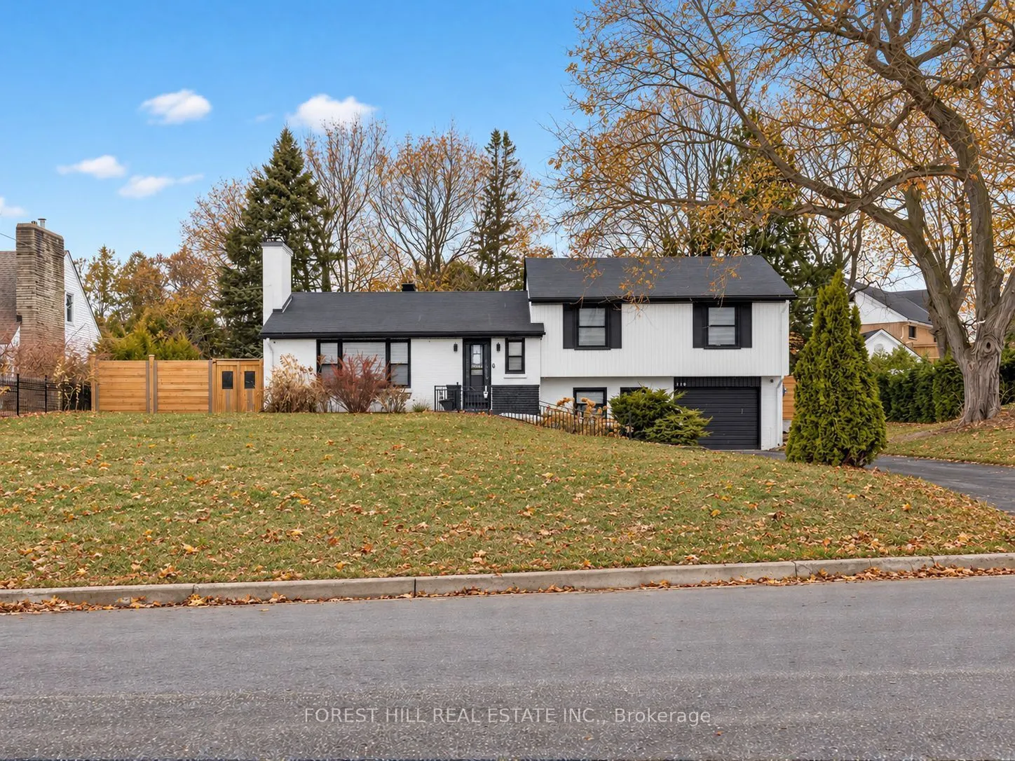 180 Glenwood Crescent
