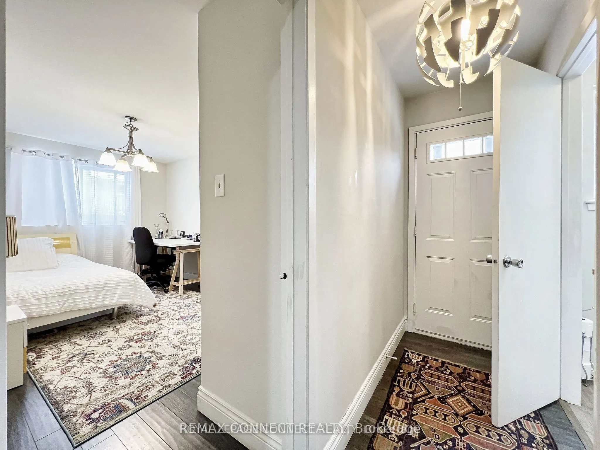 24 Lalton Place