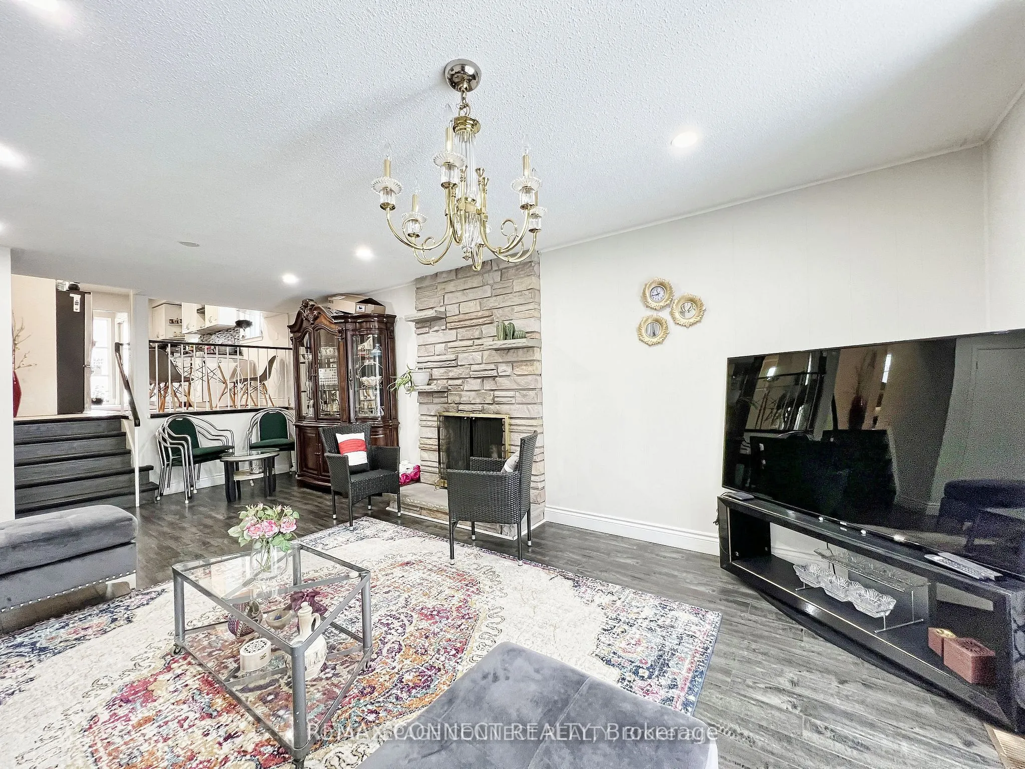 24 Lalton Place