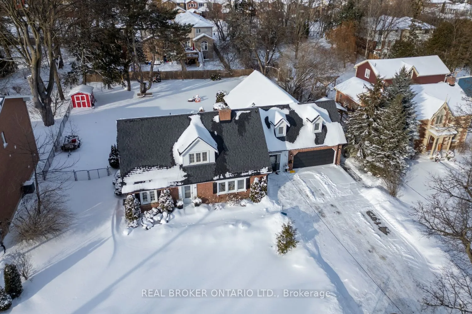 18 Concession Street W