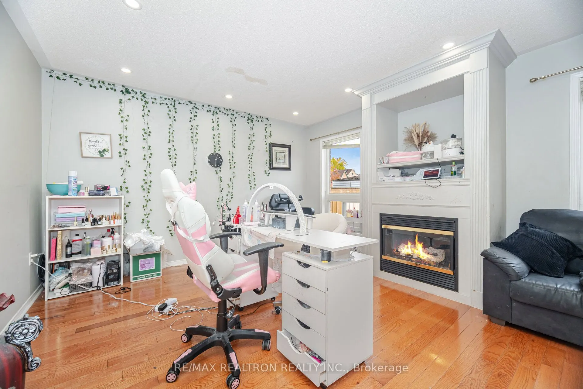 58 Bradbury Crescent