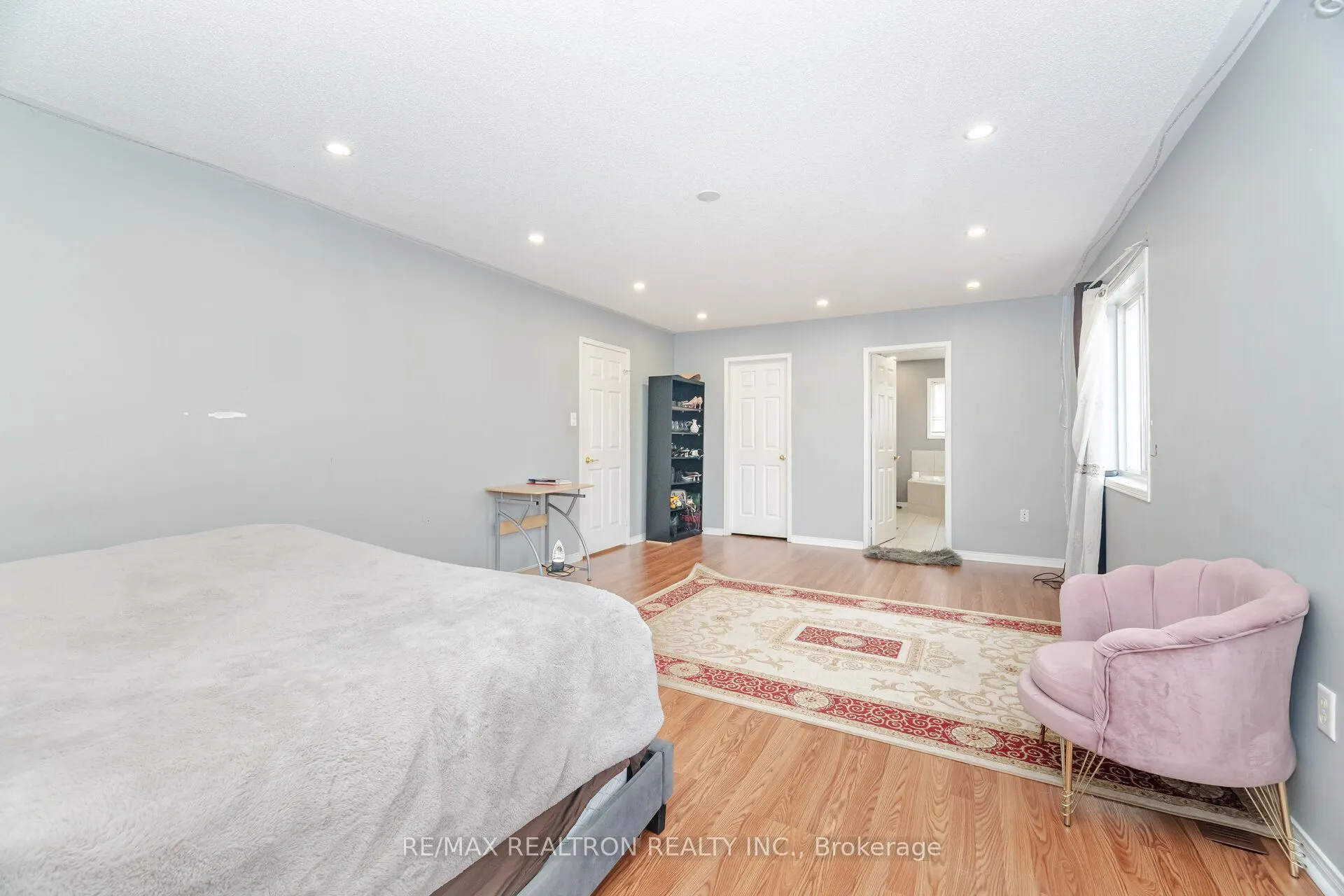 58 Bradbury Crescent