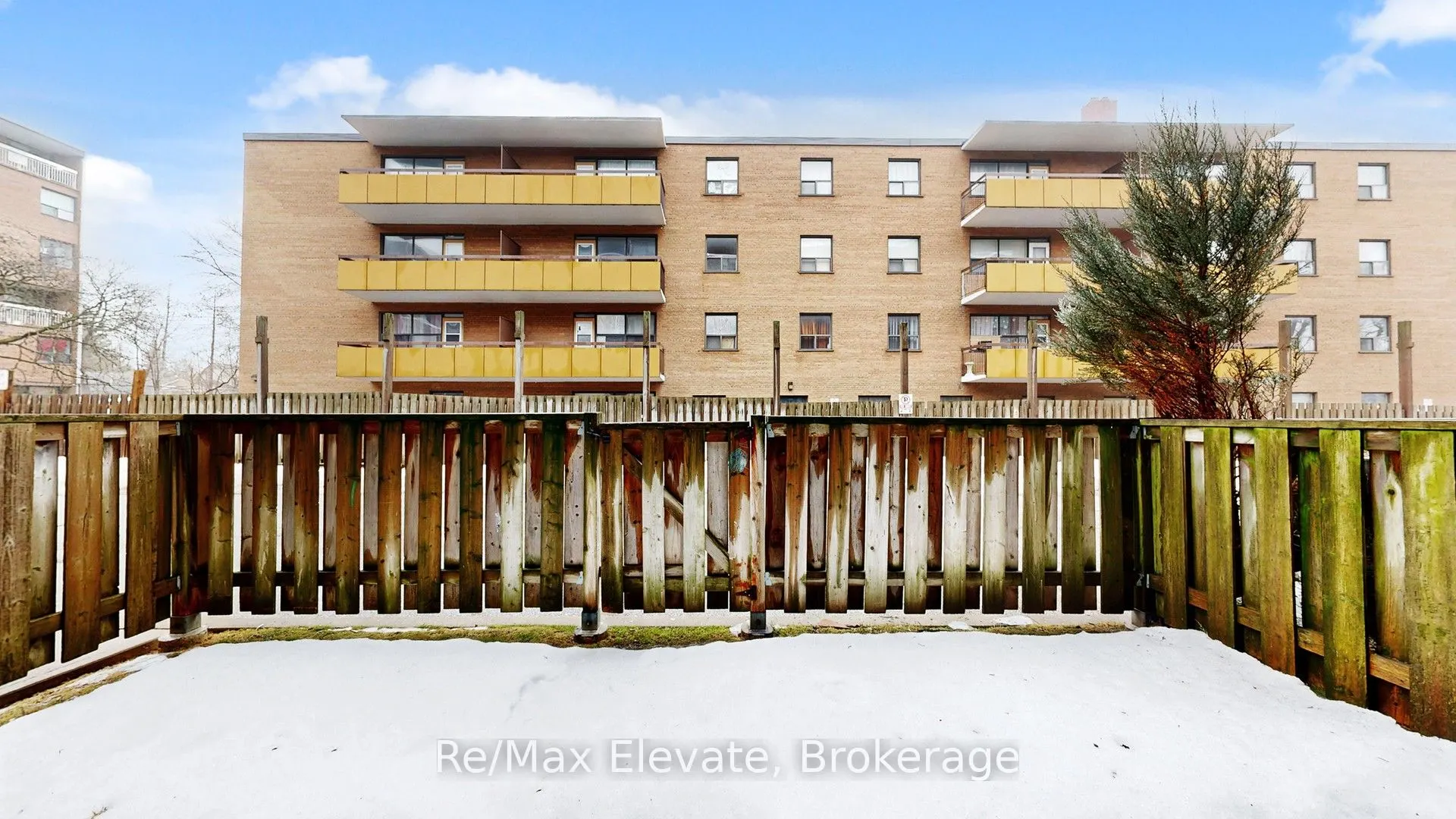 4060 Lawrence Avenue E #204