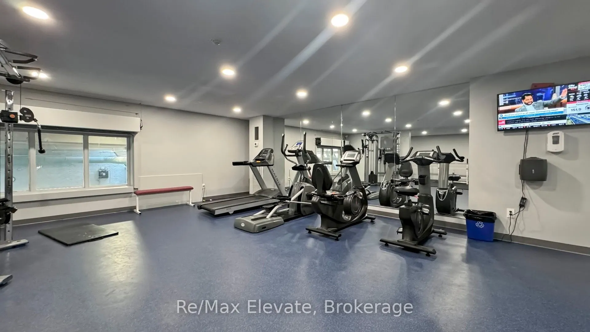 4060 Lawrence Avenue E #204