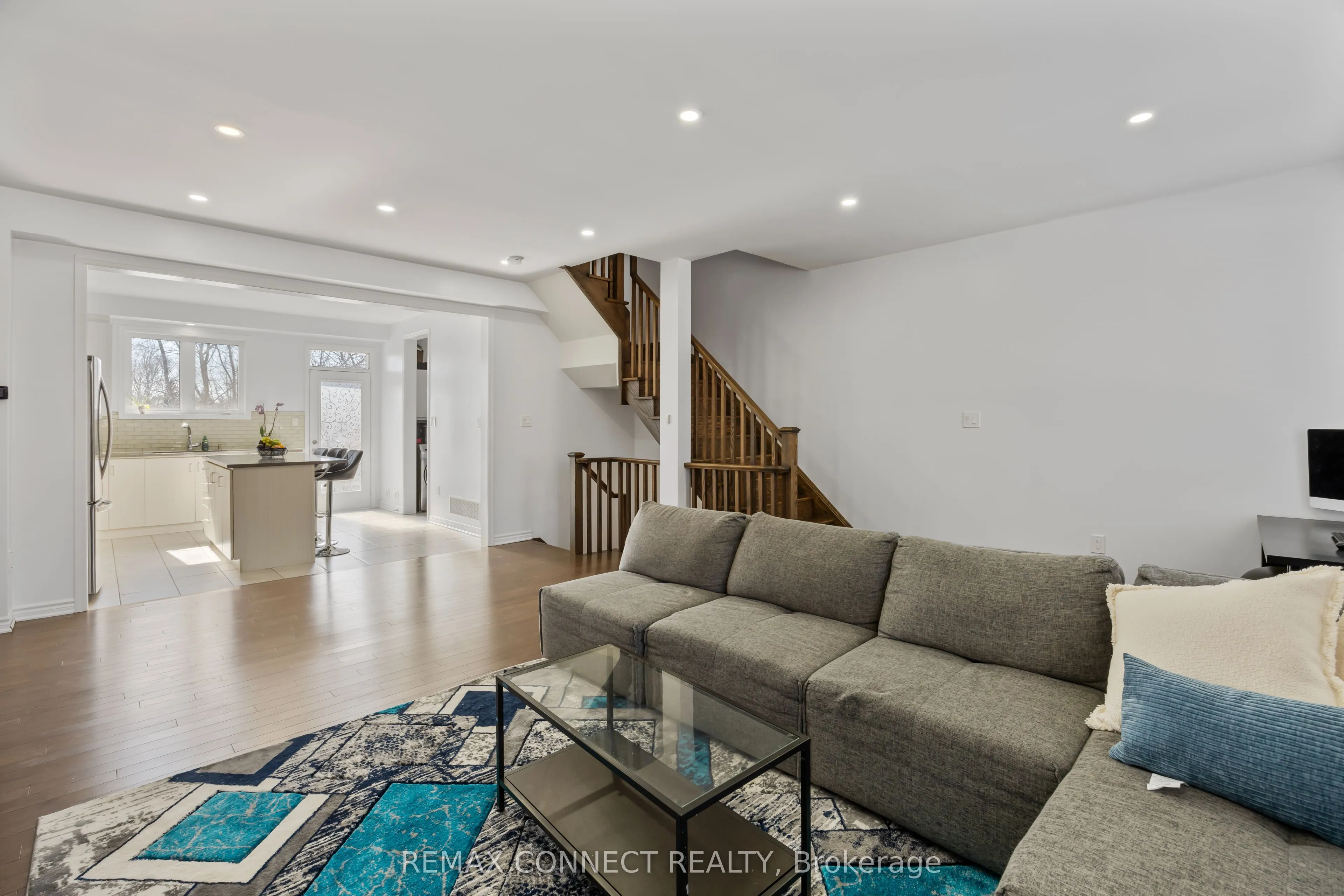 56 Heron Park Place