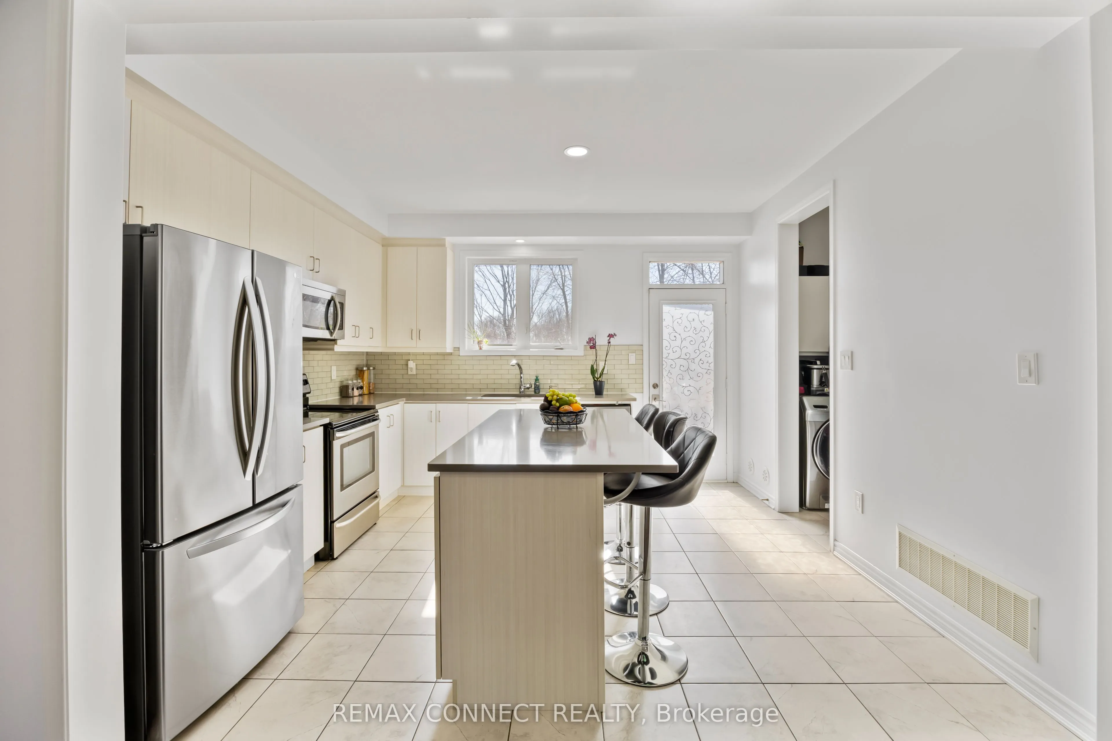 56 Heron Park Place