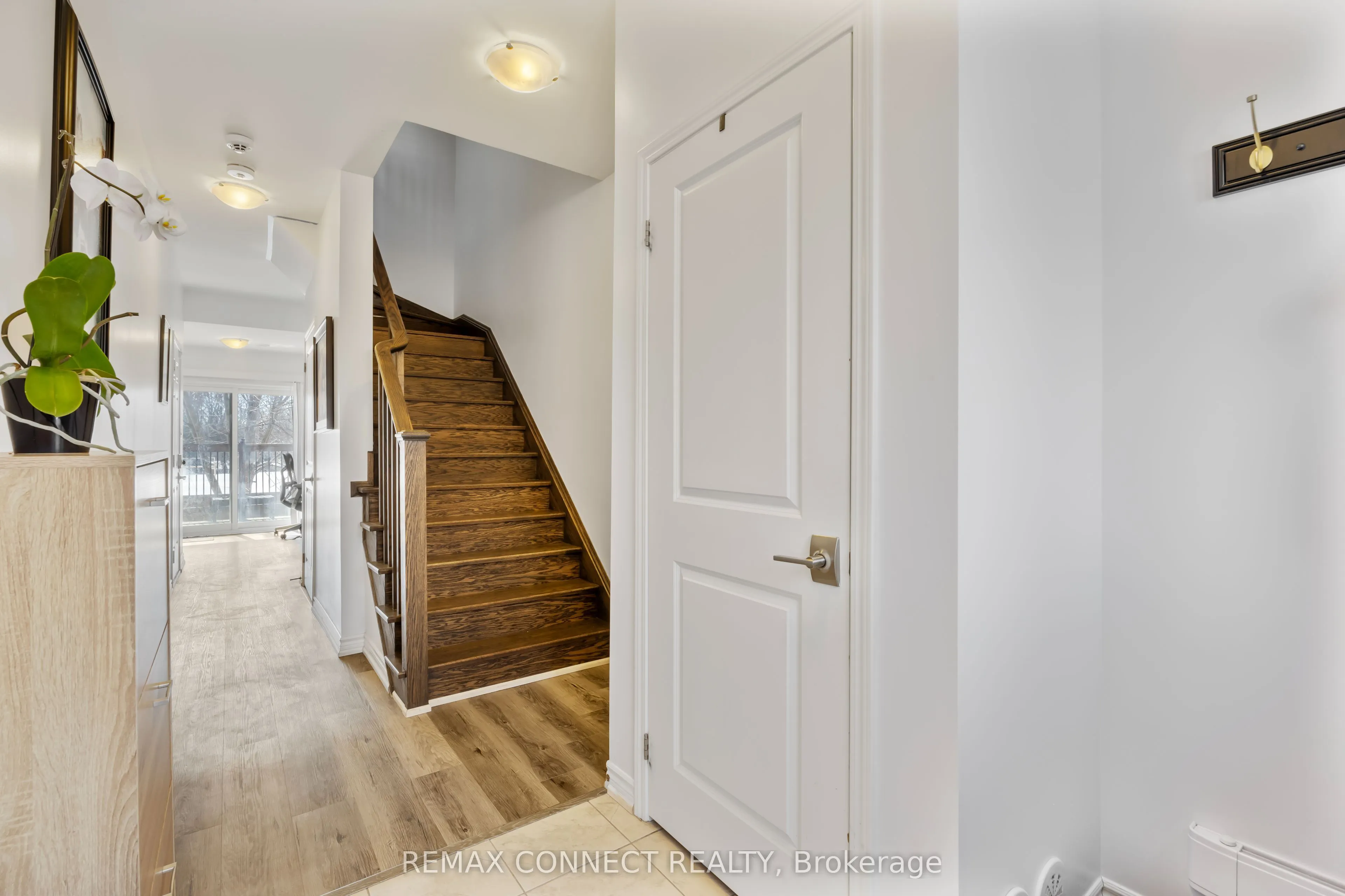 56 Heron Park Place