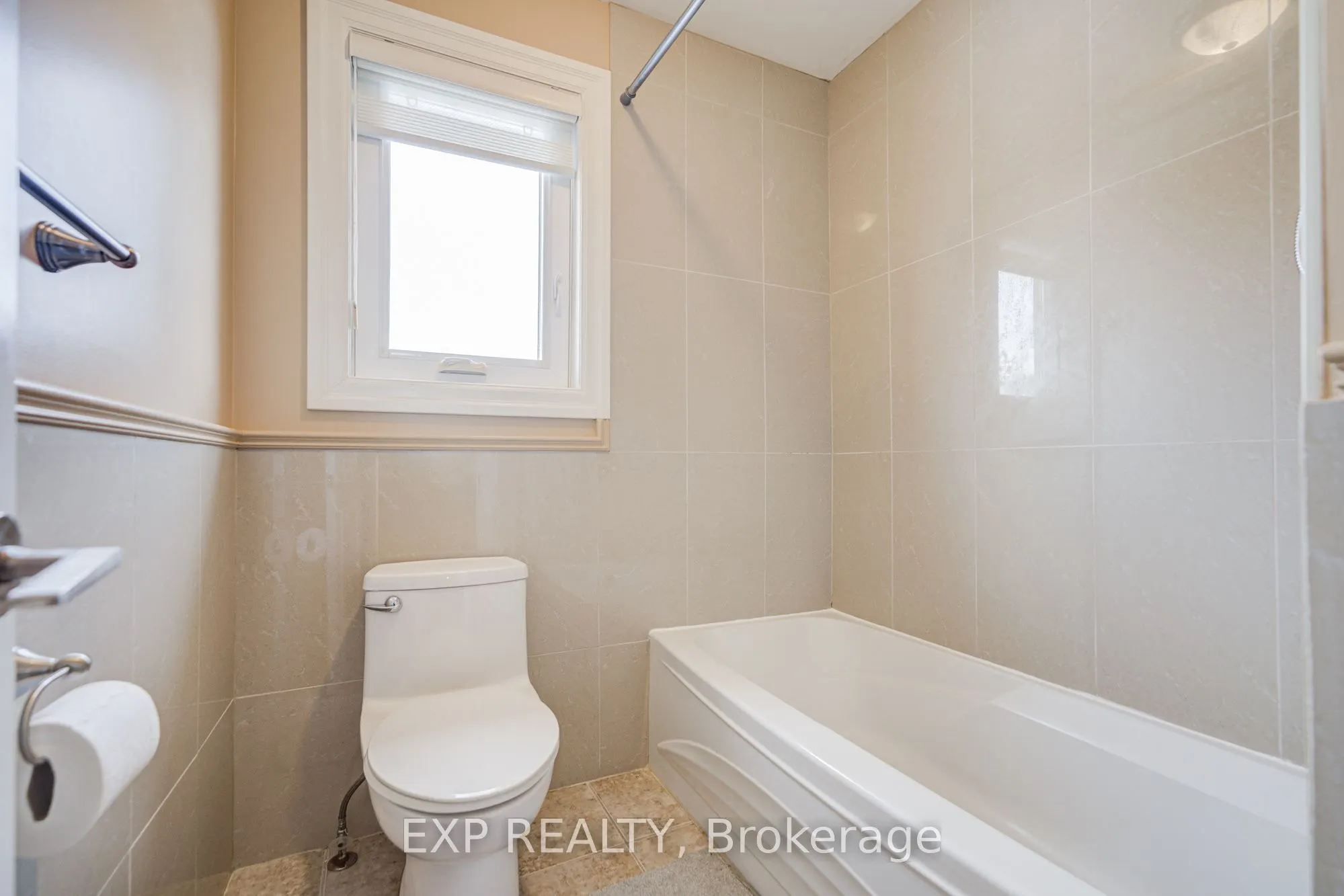11 Bellvare Crescent