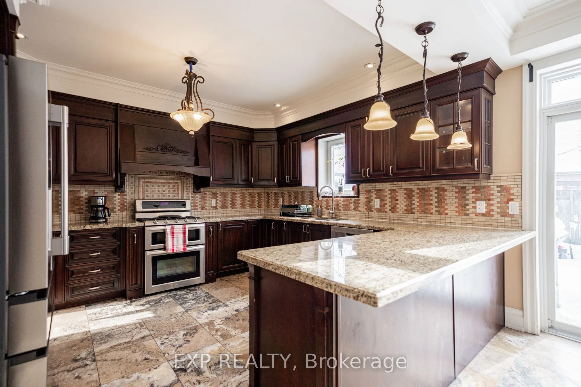 11 Bellvare Crescent