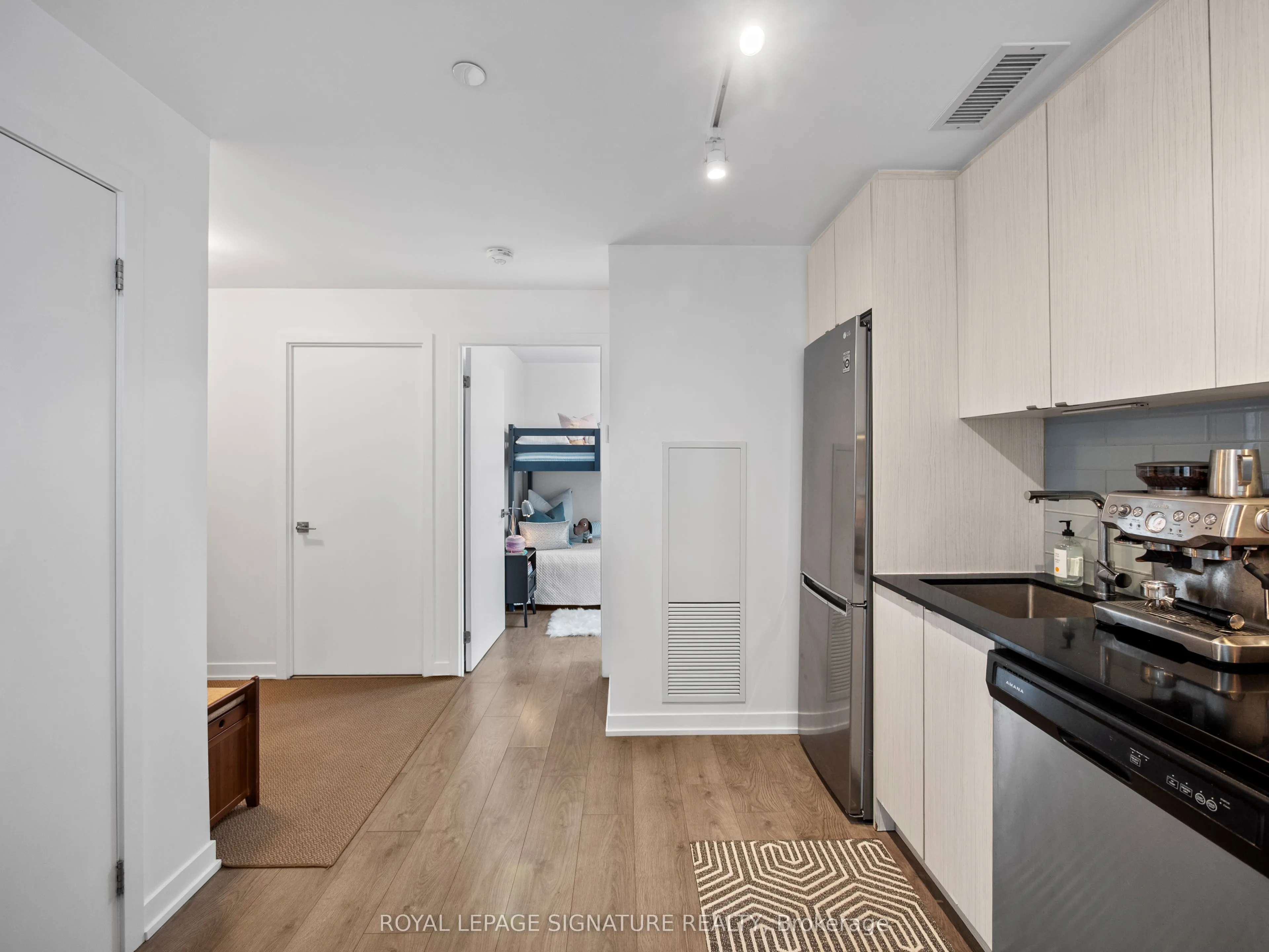 1401 O'Connor Drive #715
