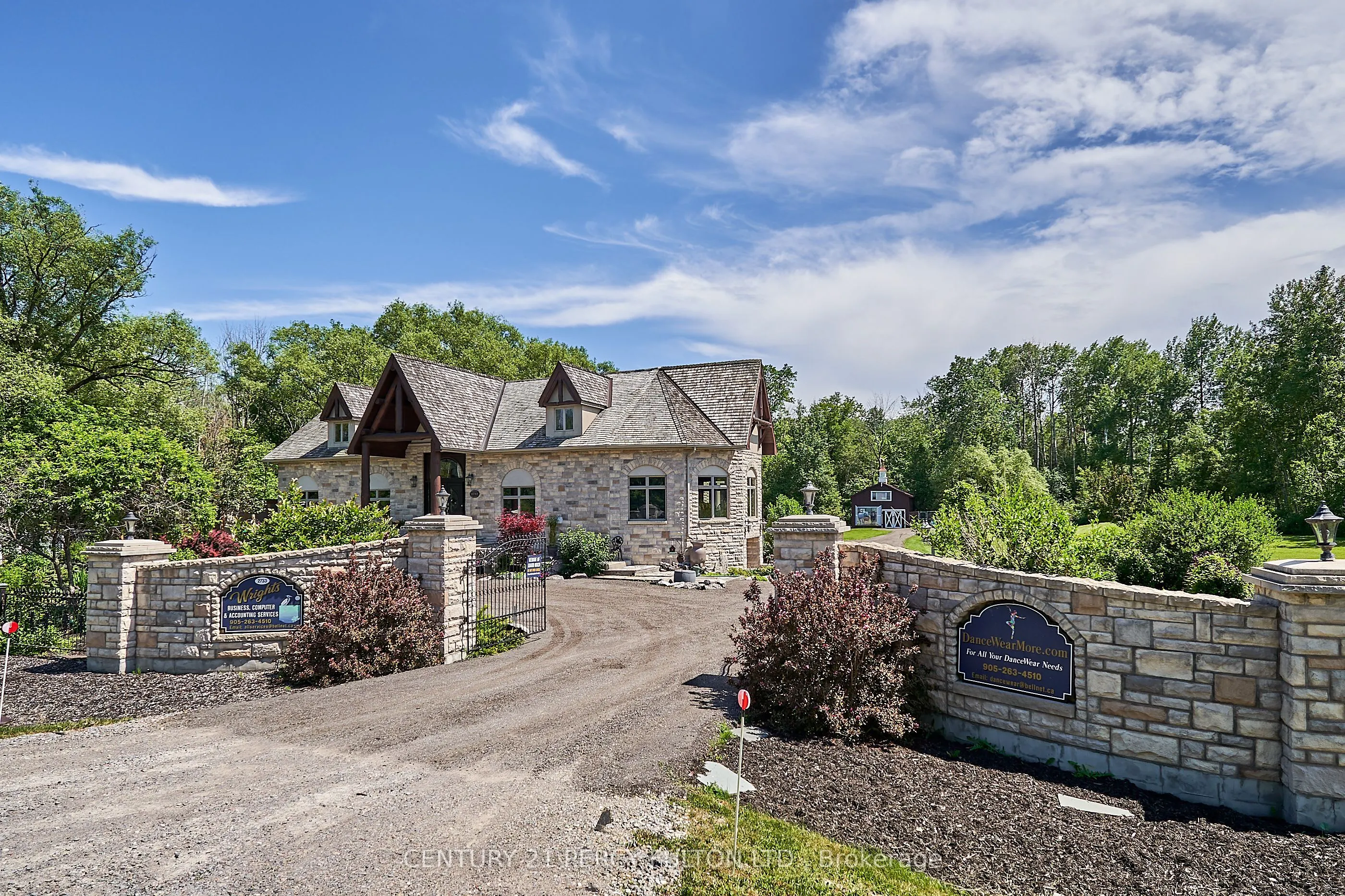 2733 Taunton Road
