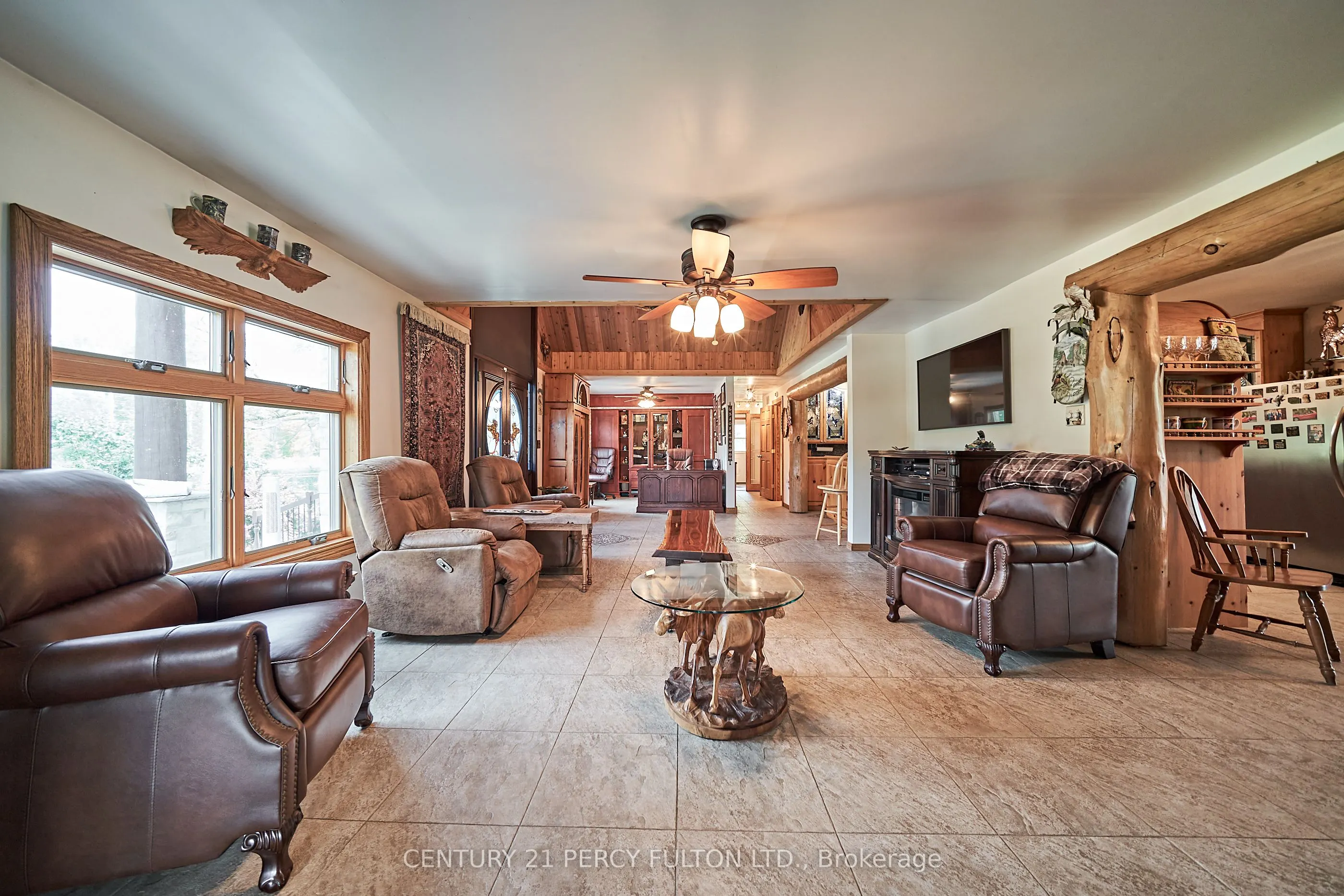 2733 Taunton Road