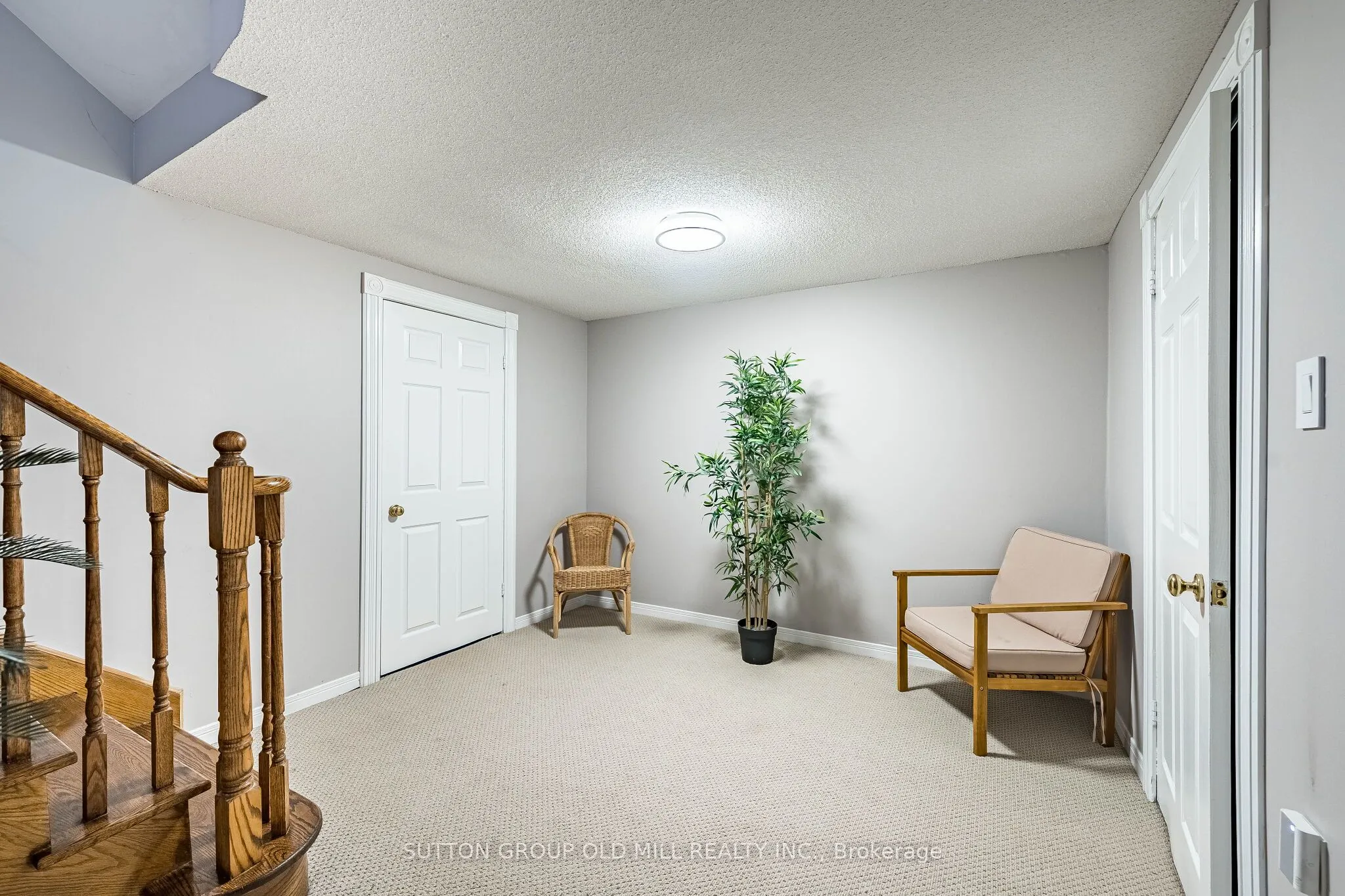 501 Sundown Crescent