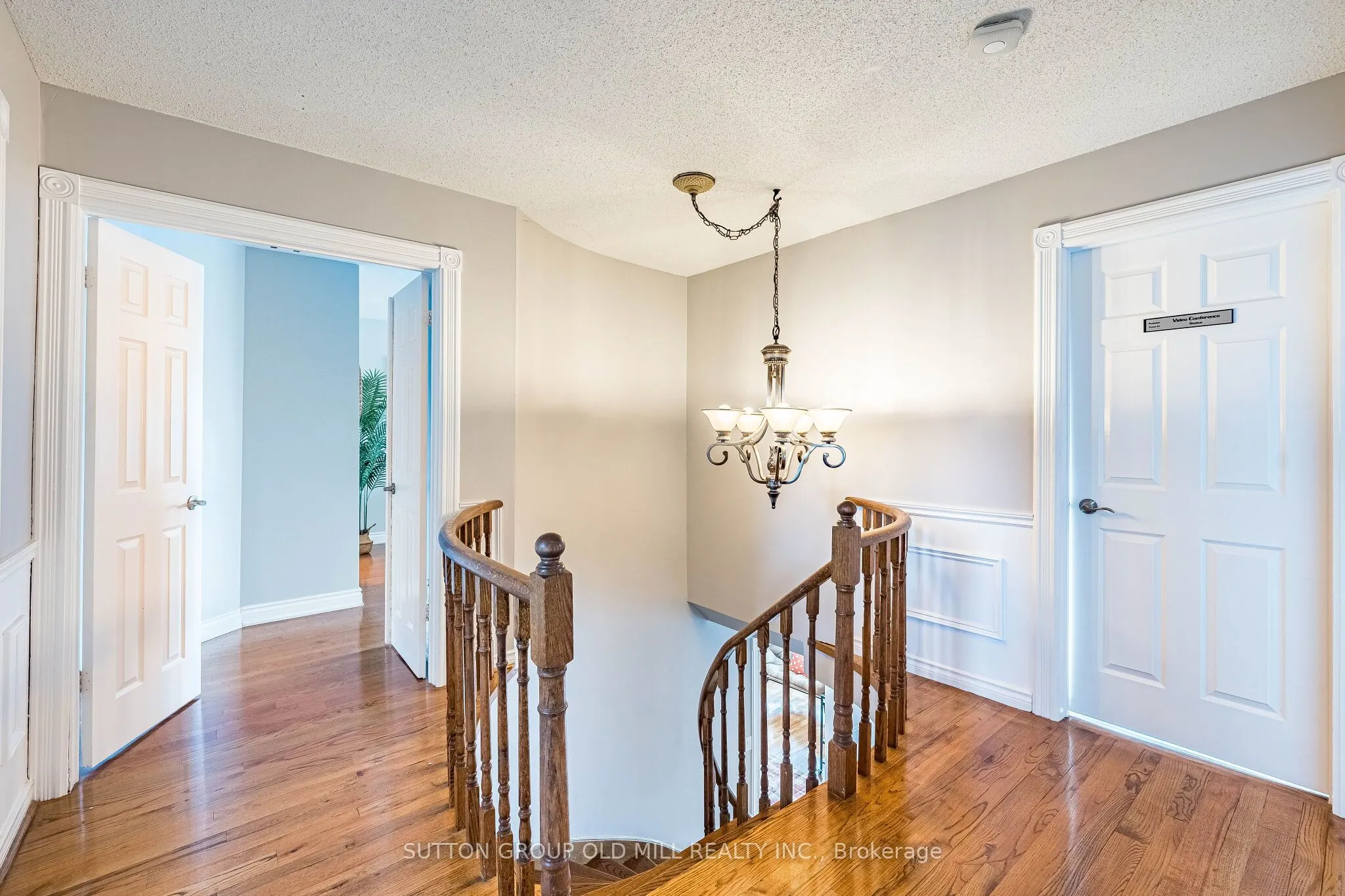 501 Sundown Crescent