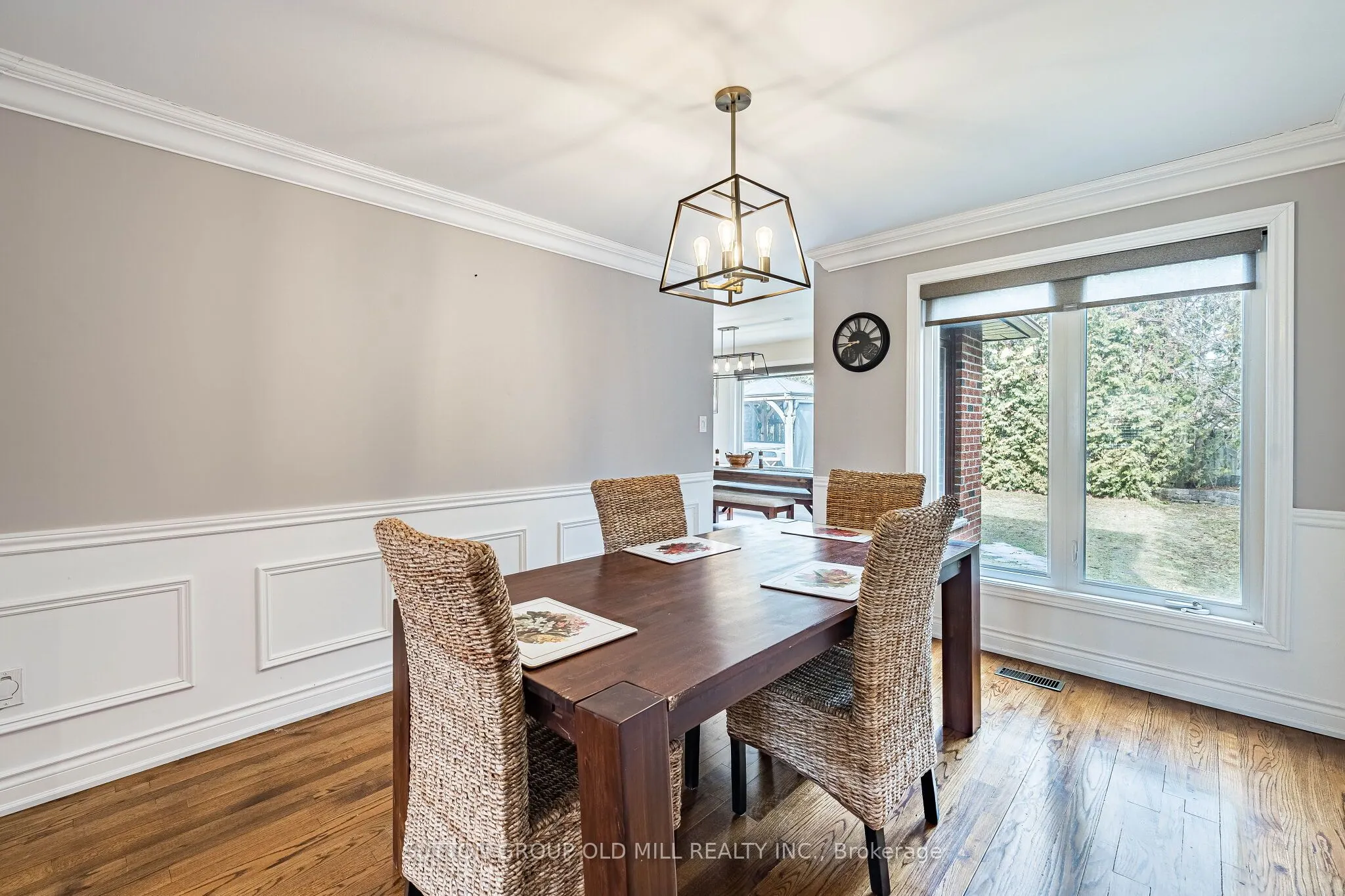 501 Sundown Crescent