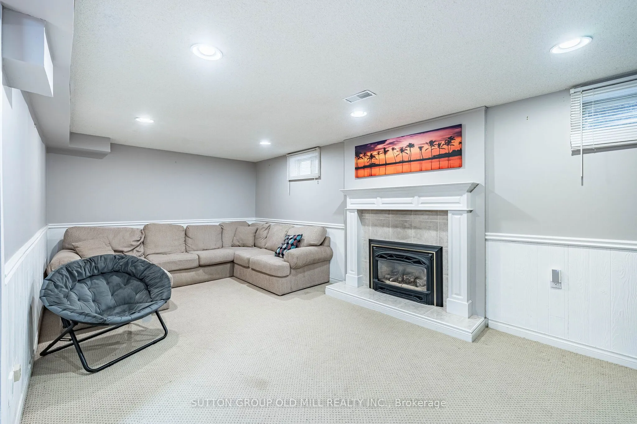 501 Sundown Crescent