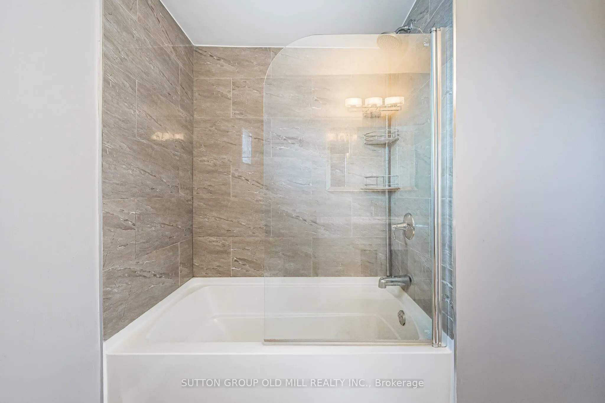 501 Sundown Crescent