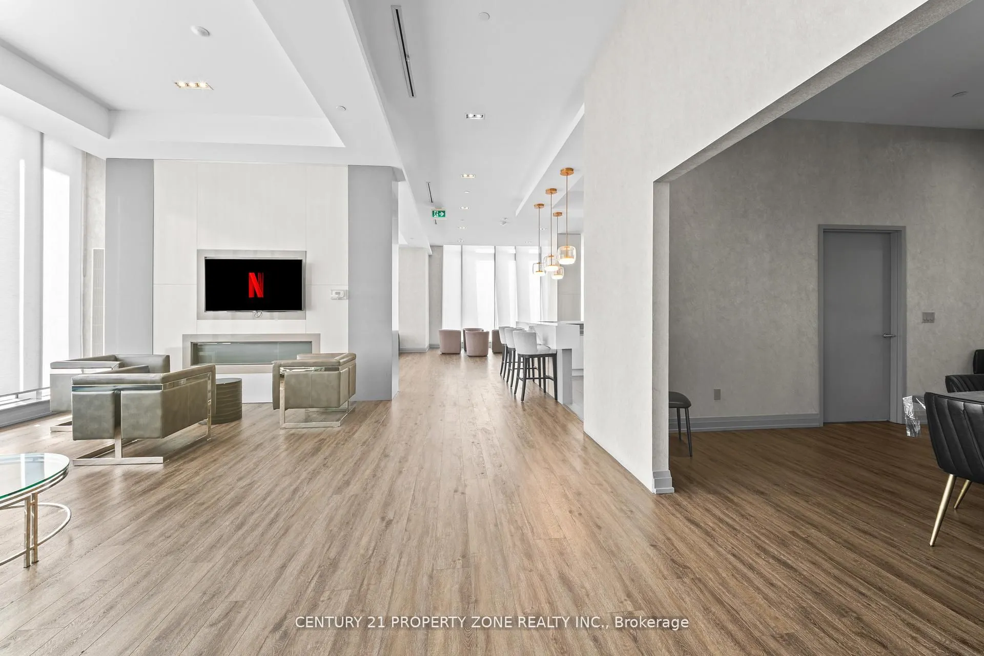 3121 Sheppard Avenue E #710