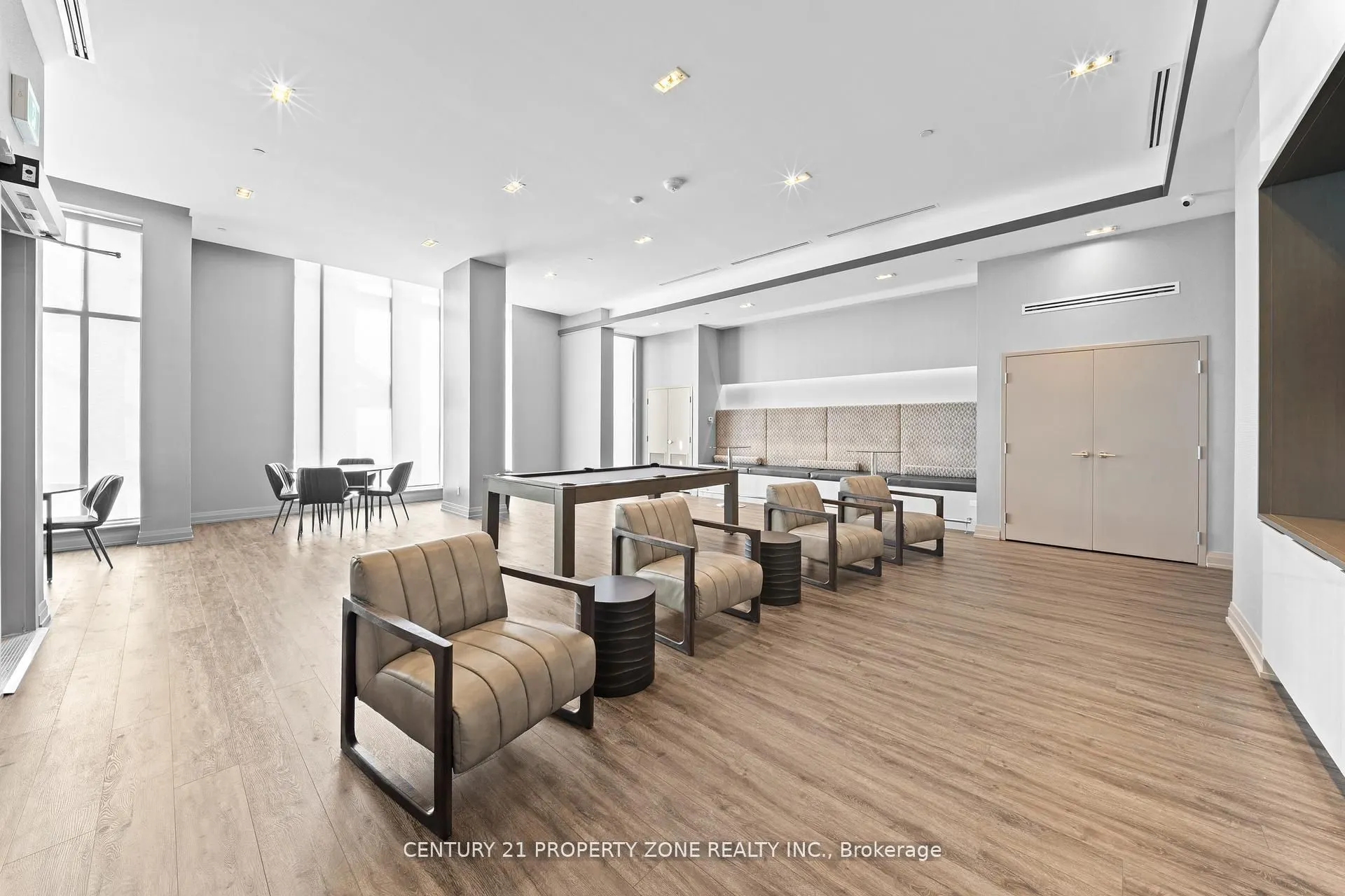 3121 Sheppard Avenue E #710