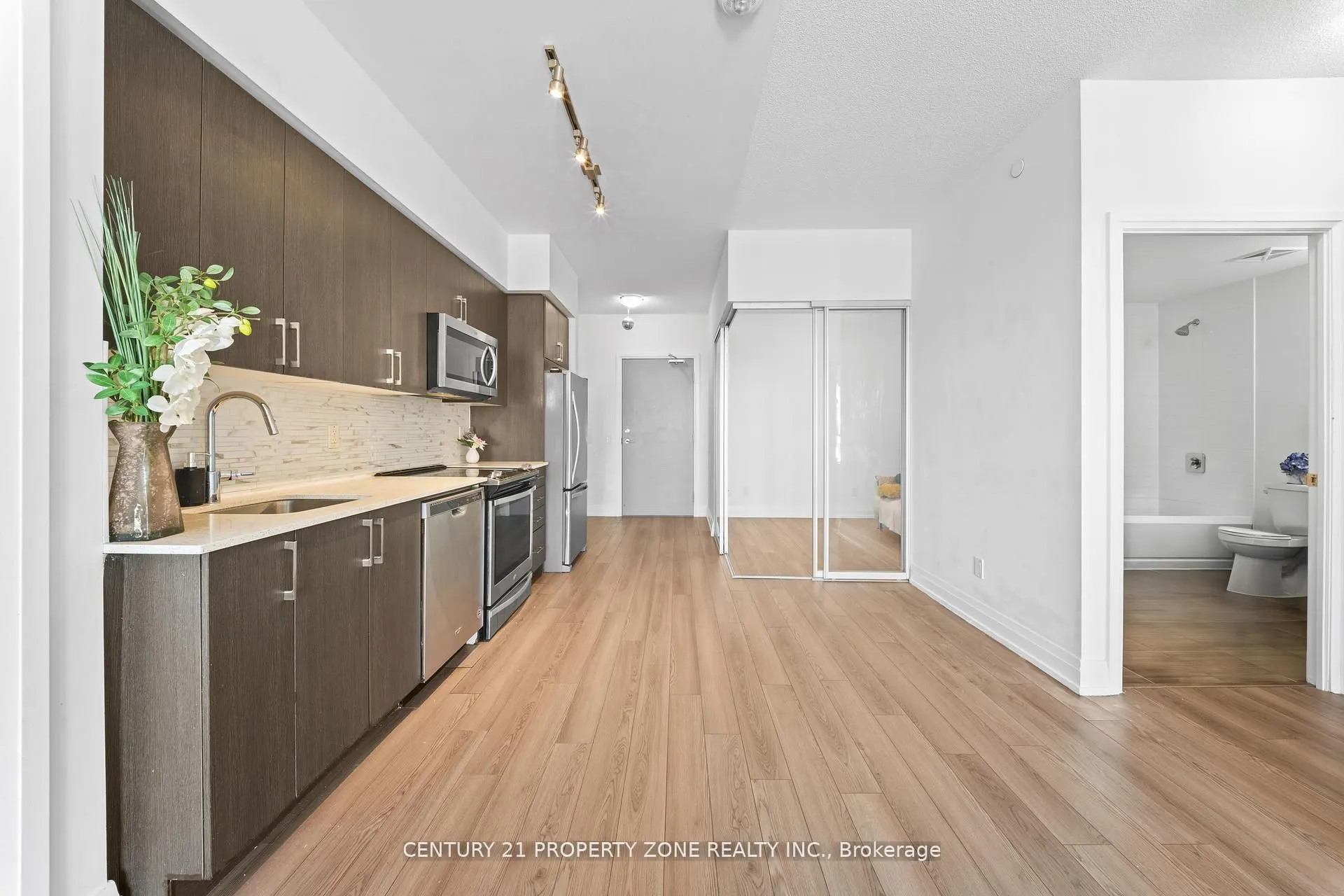 3121 Sheppard Avenue E #710